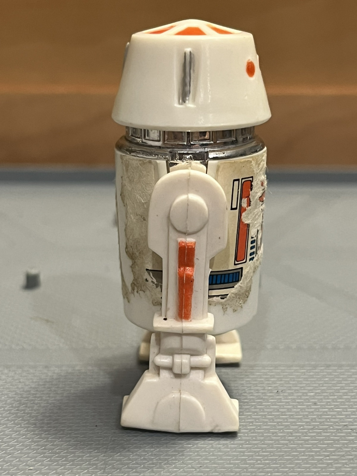 R5-D4 (Arfive-Defour) sold