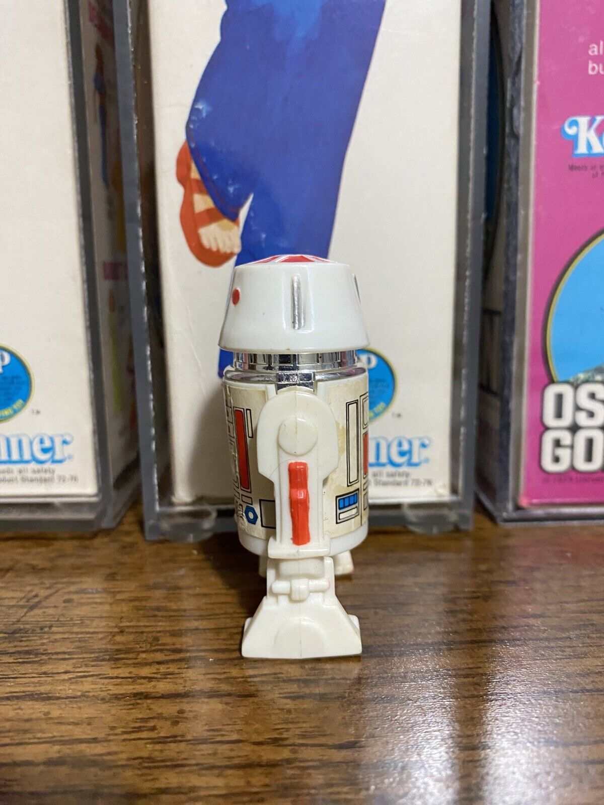 R5-D4 (Arfive-Defour) sold
