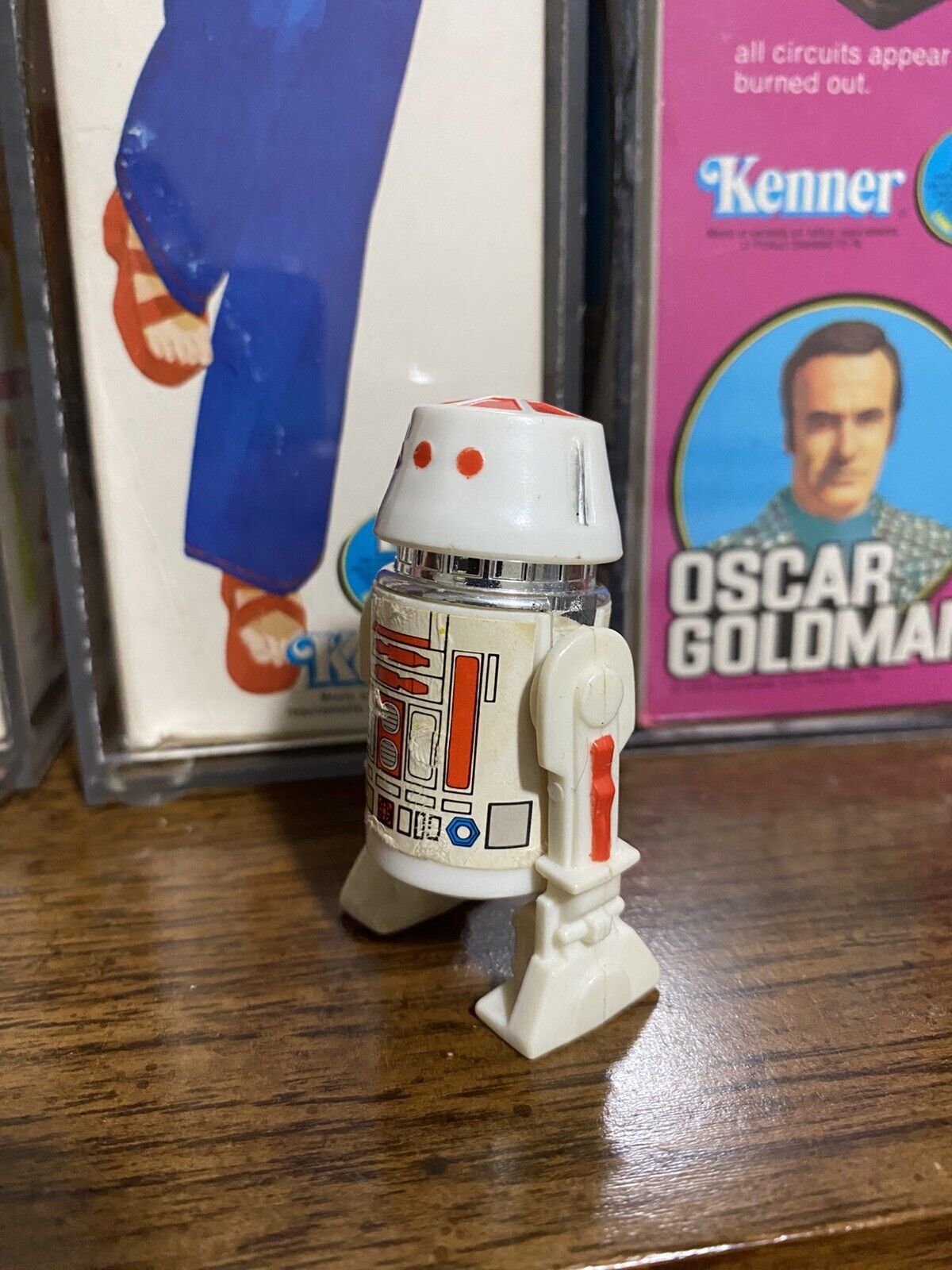R5-D4 (Arfive-Defour) sold