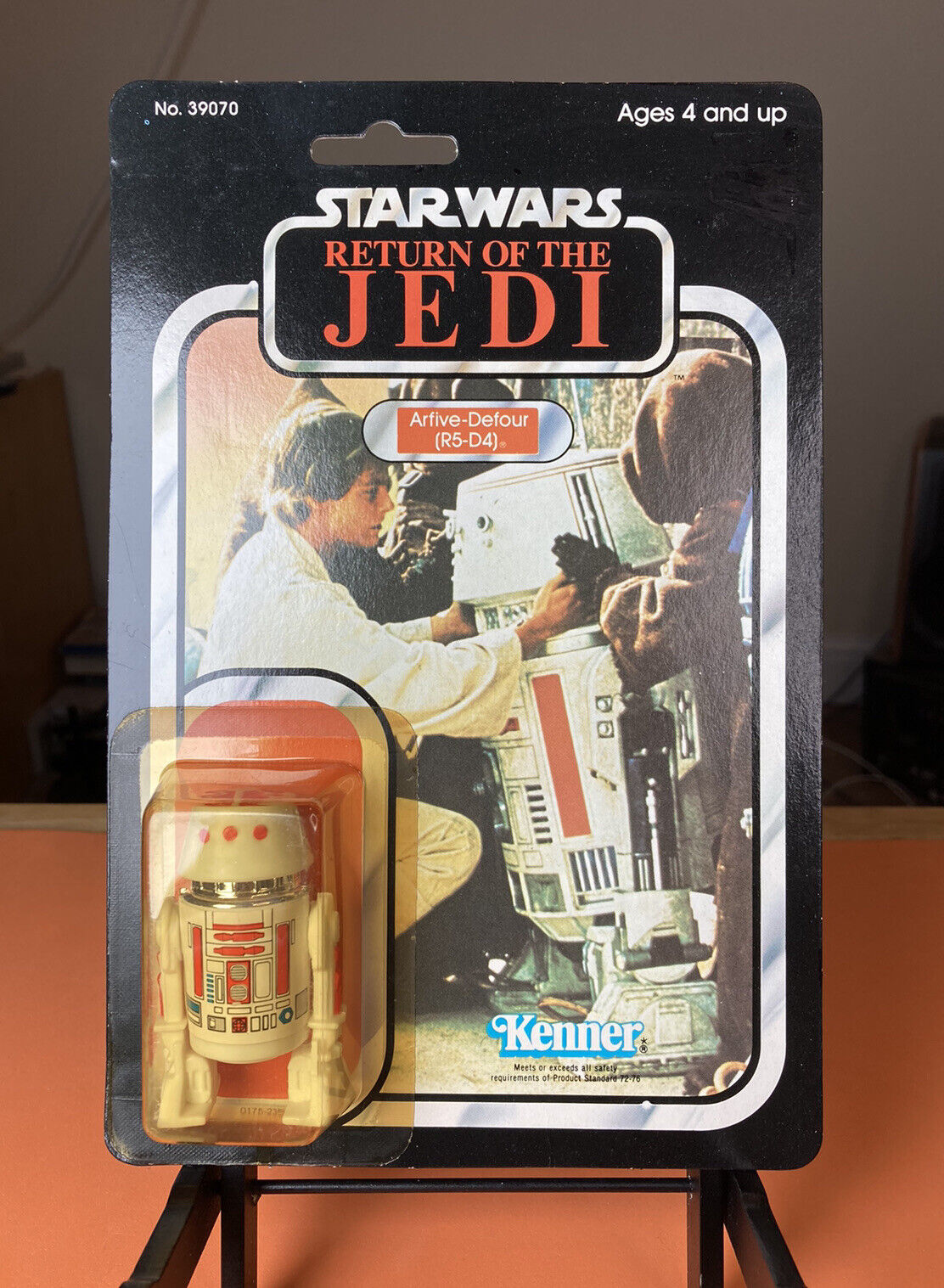 R5-D4 (Arfive-Defour) sold