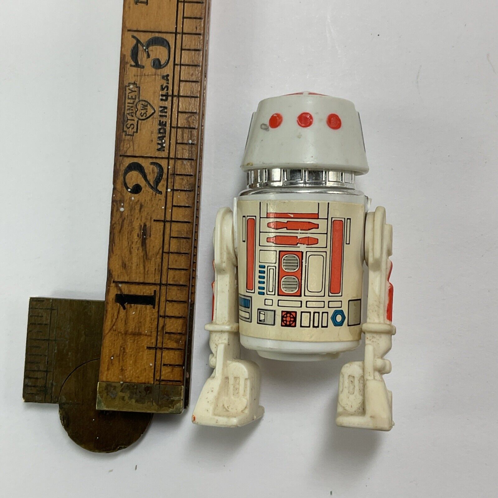 R5-D4 (Arfive-Defour) sold