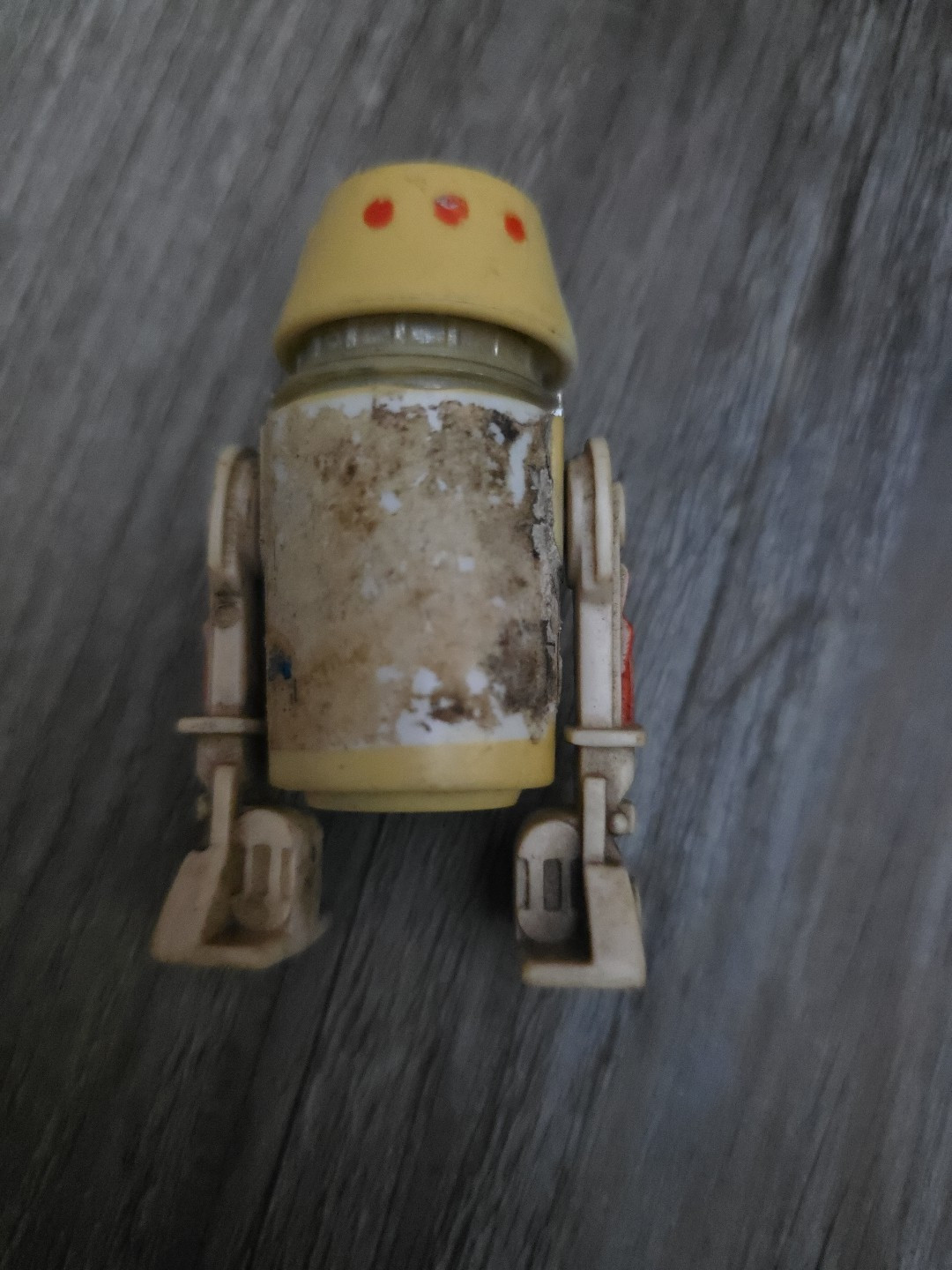 R5-D4 (Arfive-Defour) sold
