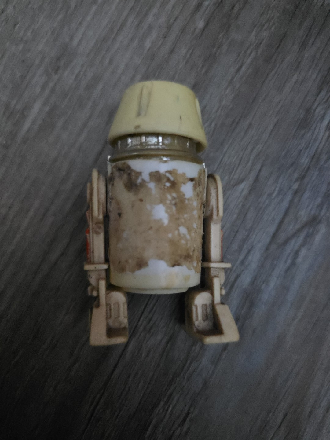 R5-D4 (Arfive-Defour) sold