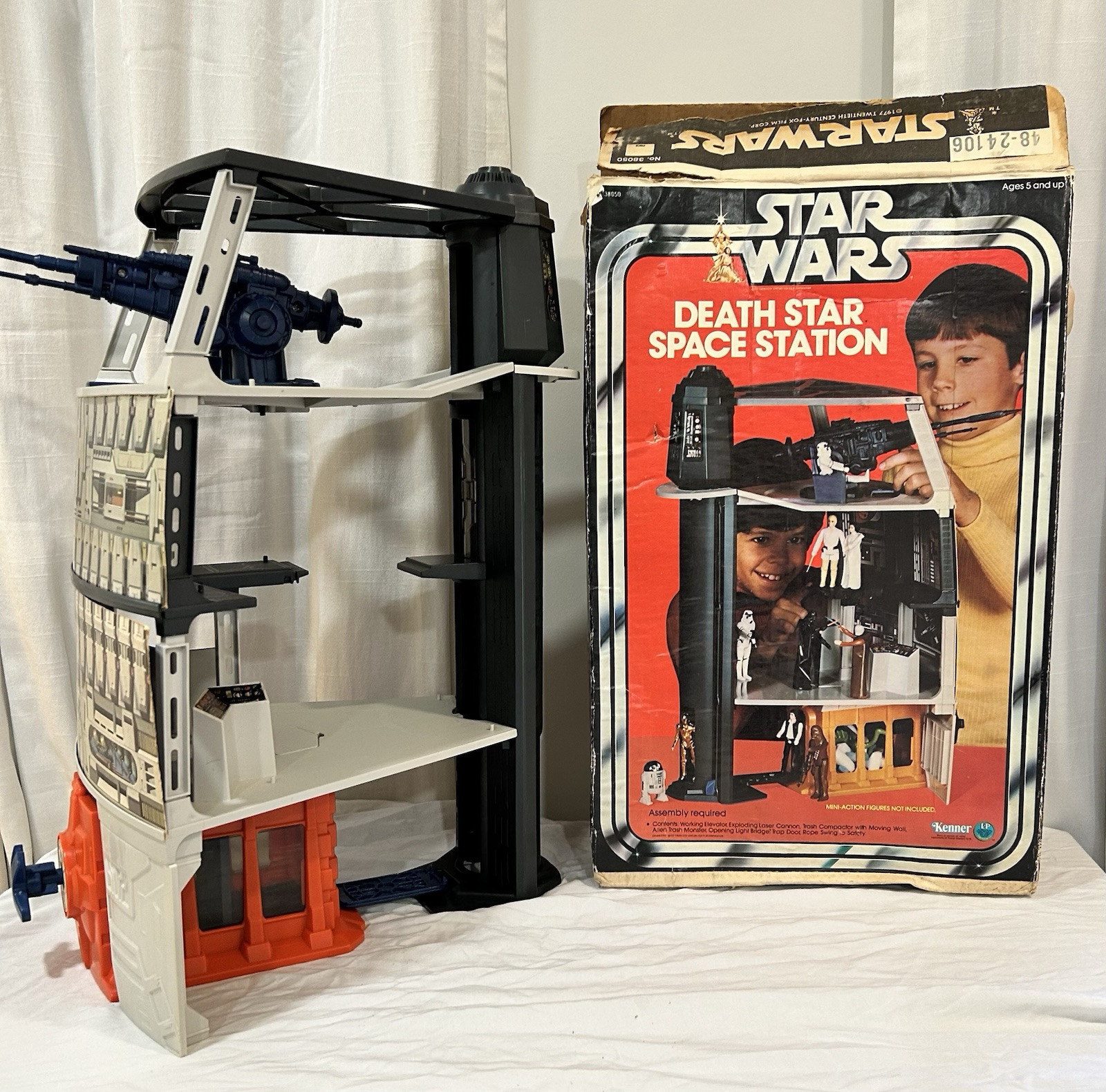 Death Star Space Station (Kenner) sold