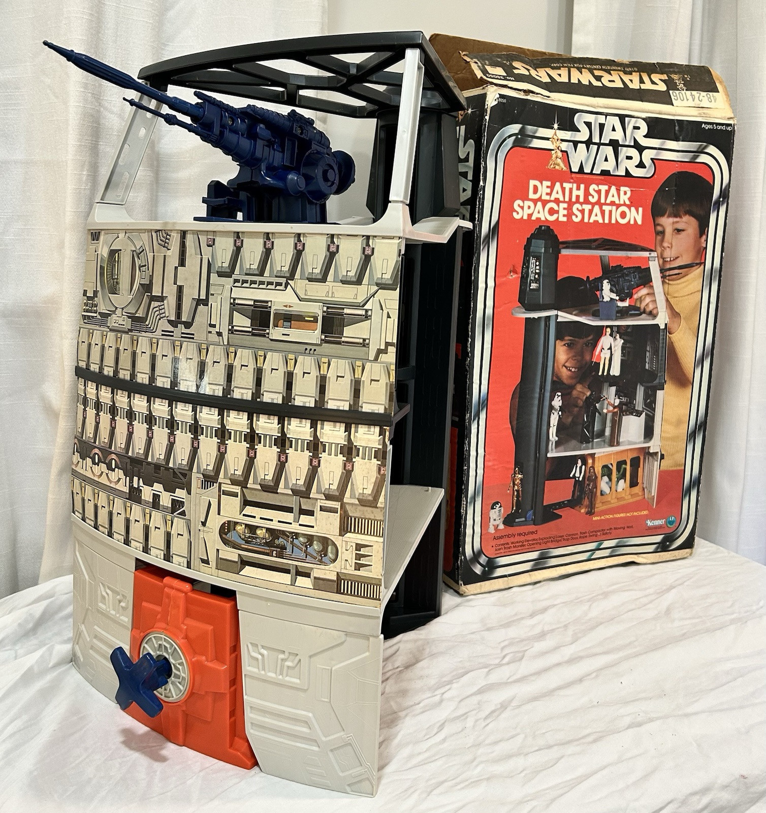 Death Star Space Station (Kenner) sold