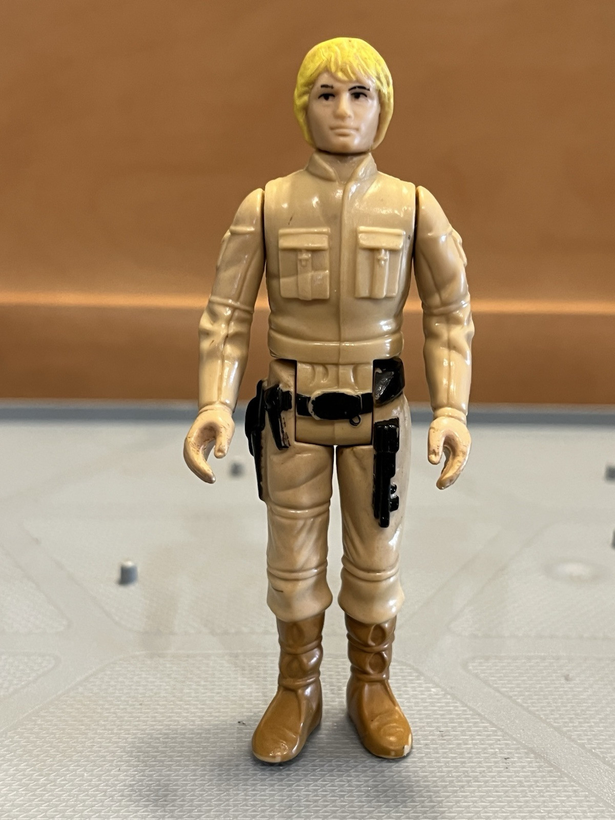 Luke Skywalker (Bespin Fatigues) sold
