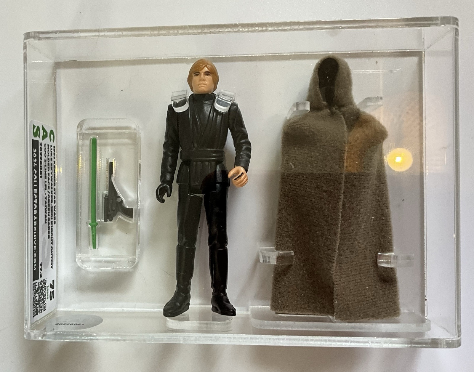 Luke Skywalker (Jedi Knight Outfit) sold