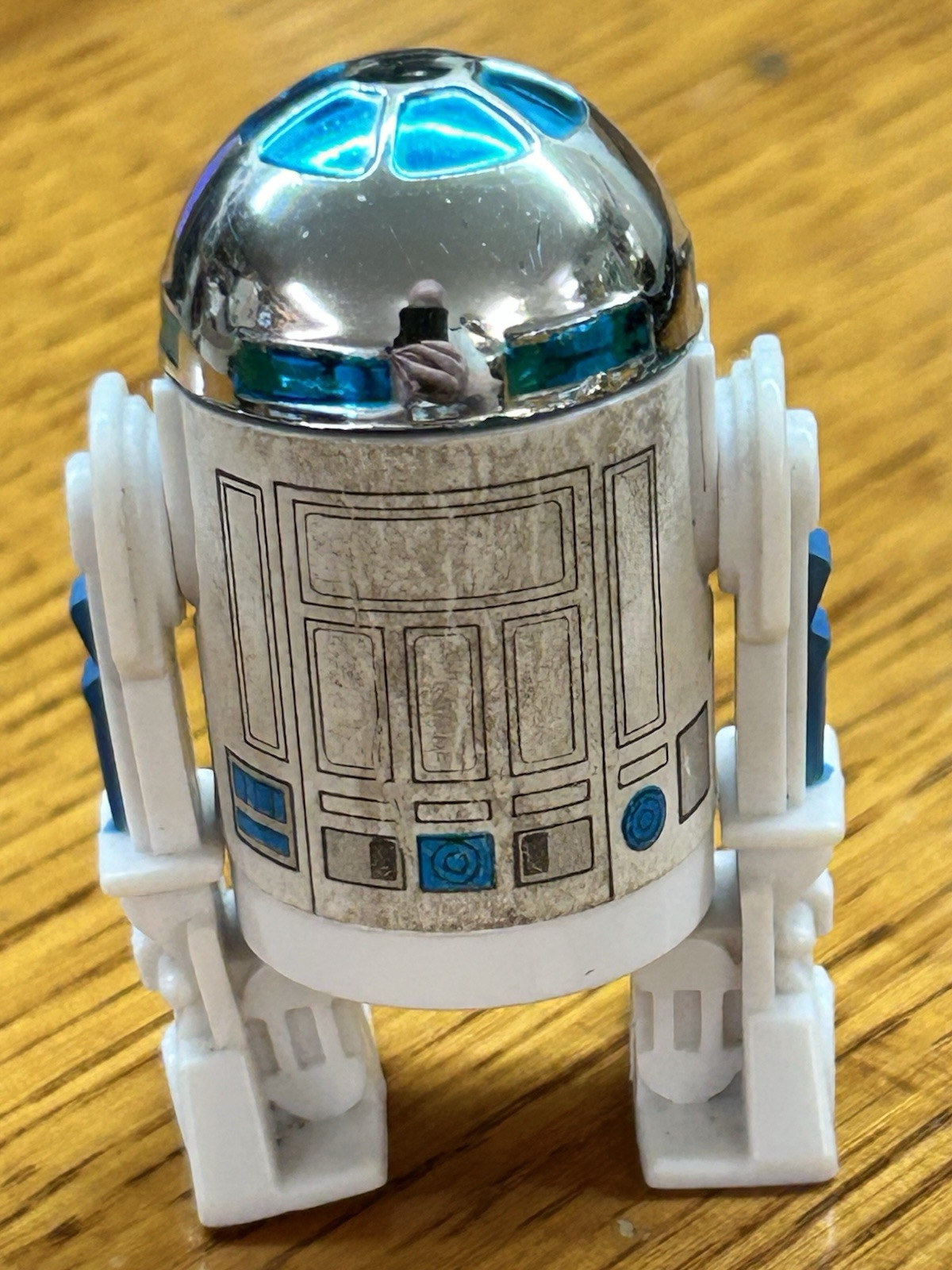 R2-D2 (Artoo-Detoo) with pop-up Lightsaber sold