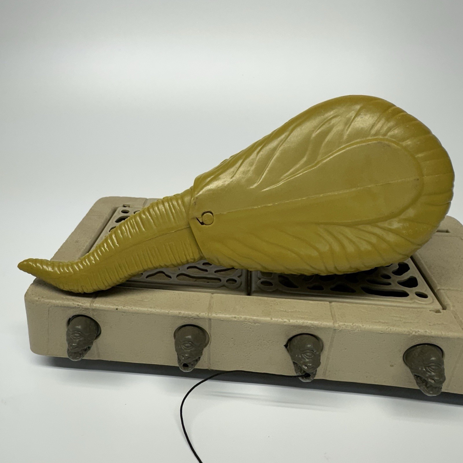 Jabba the Hutt Action Playset sold