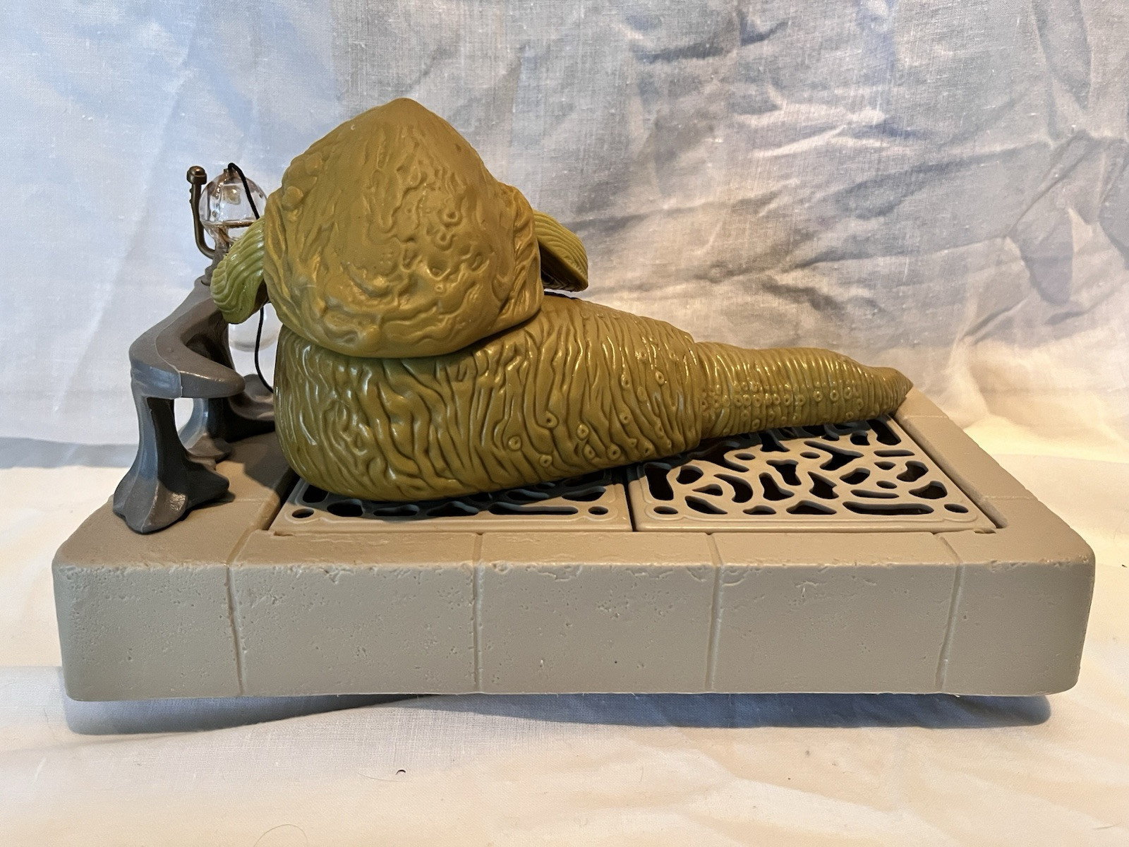 Jabba the Hutt Action Playset sold