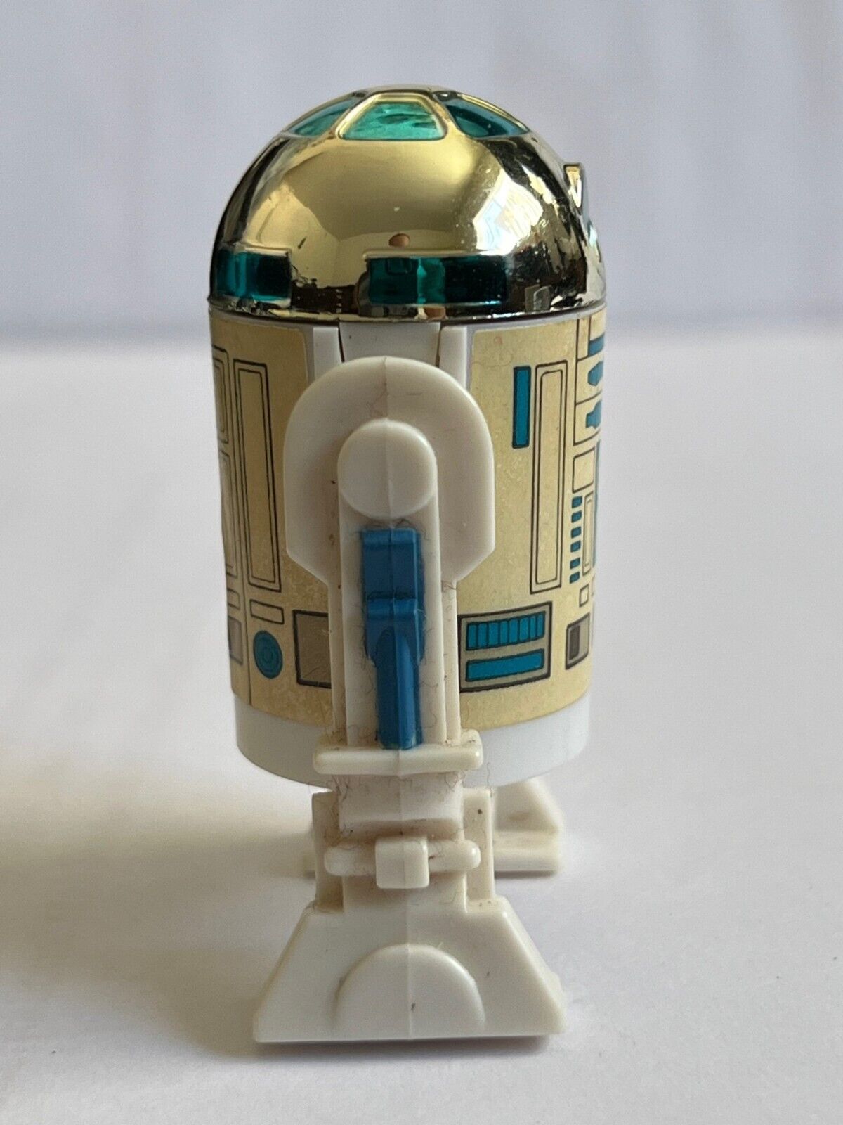 R2-D2 (Artoo-Detoo) with pop-up Lightsaber sold