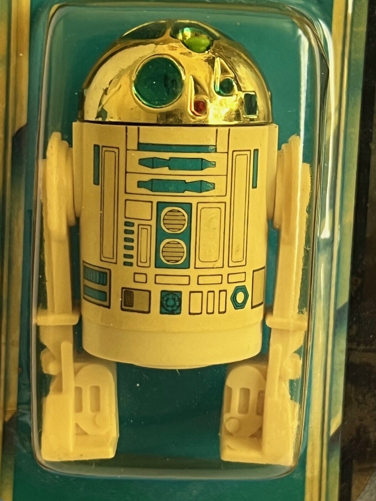 R2-D2 (Artoo-Detoo) with pop-up Lightsaber sold