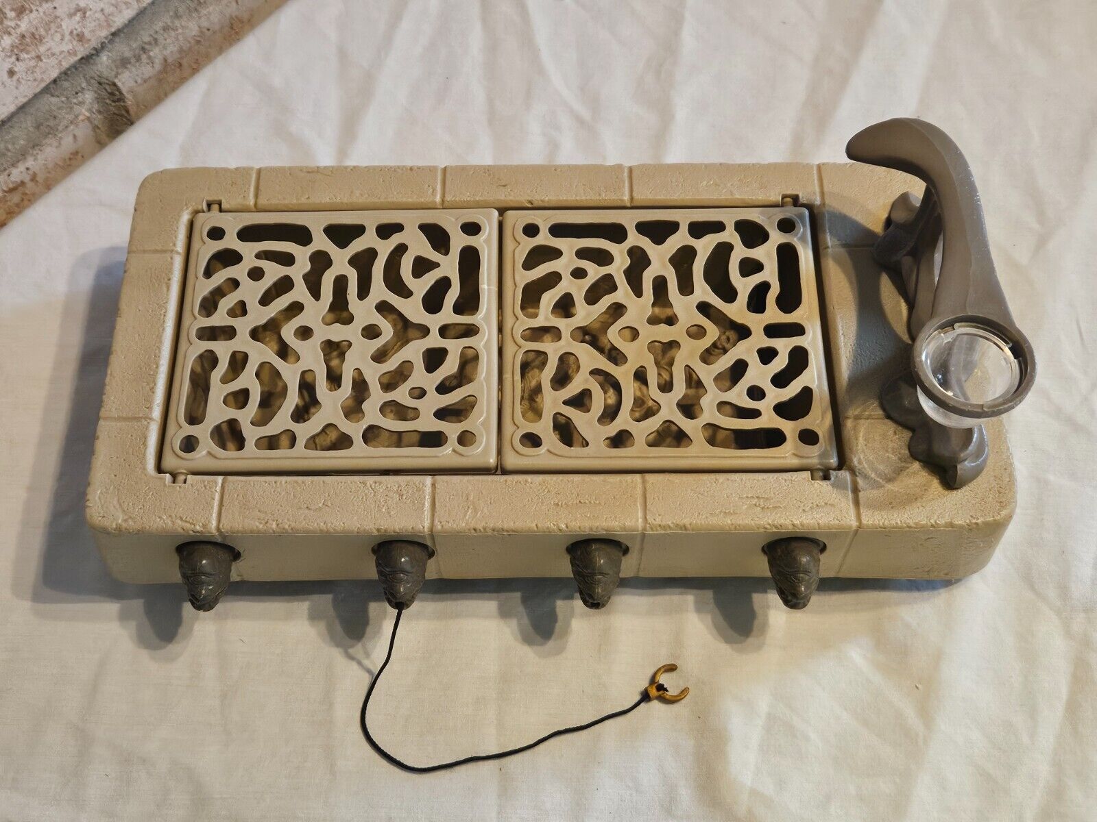 Jabba the Hutt Action Playset sold
