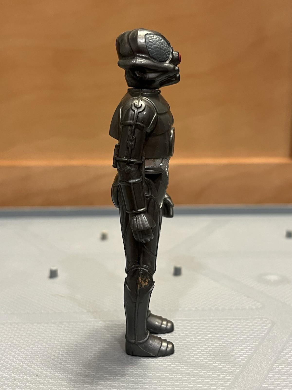 Zuckuss sold