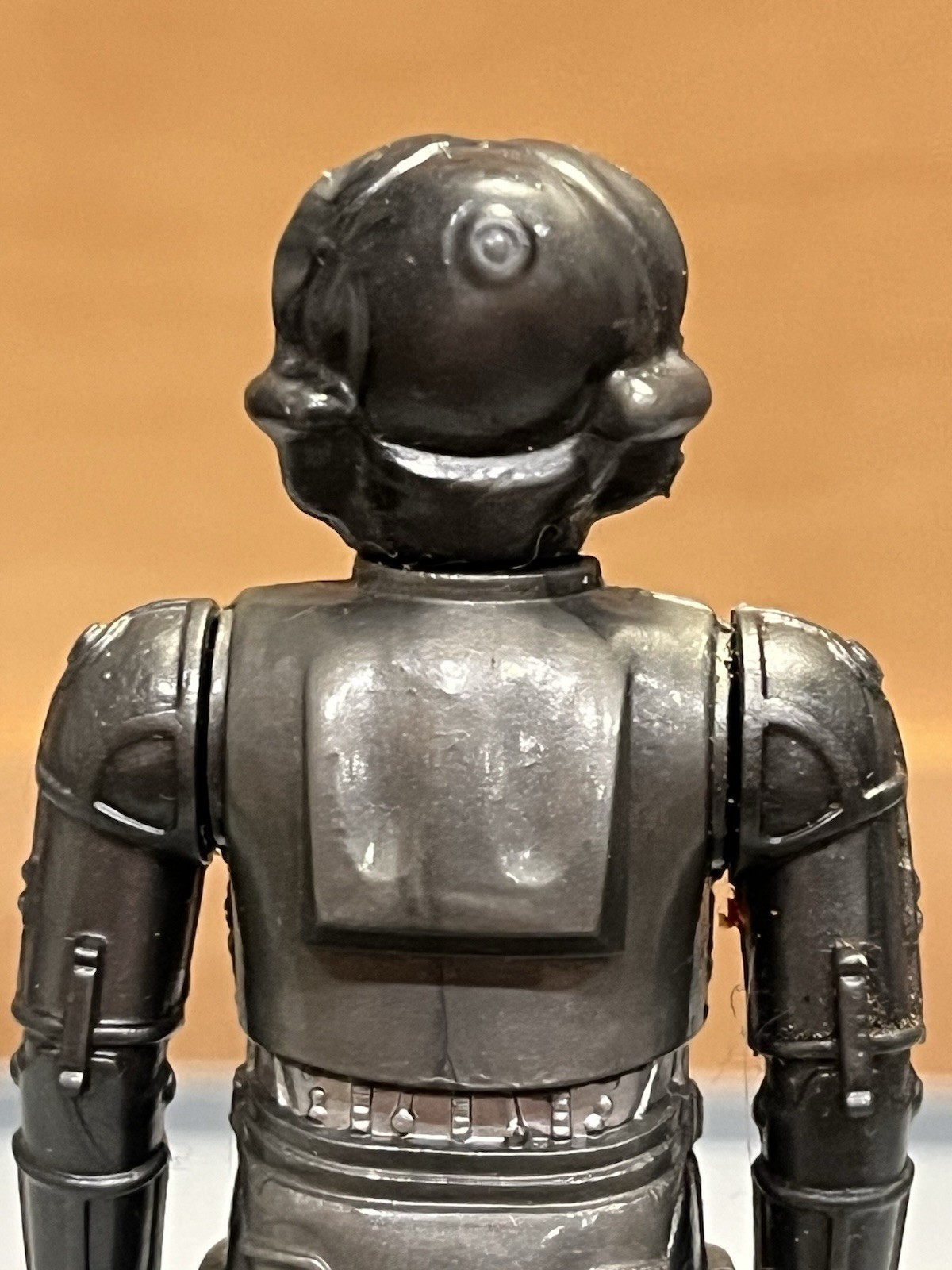 Zuckuss sold