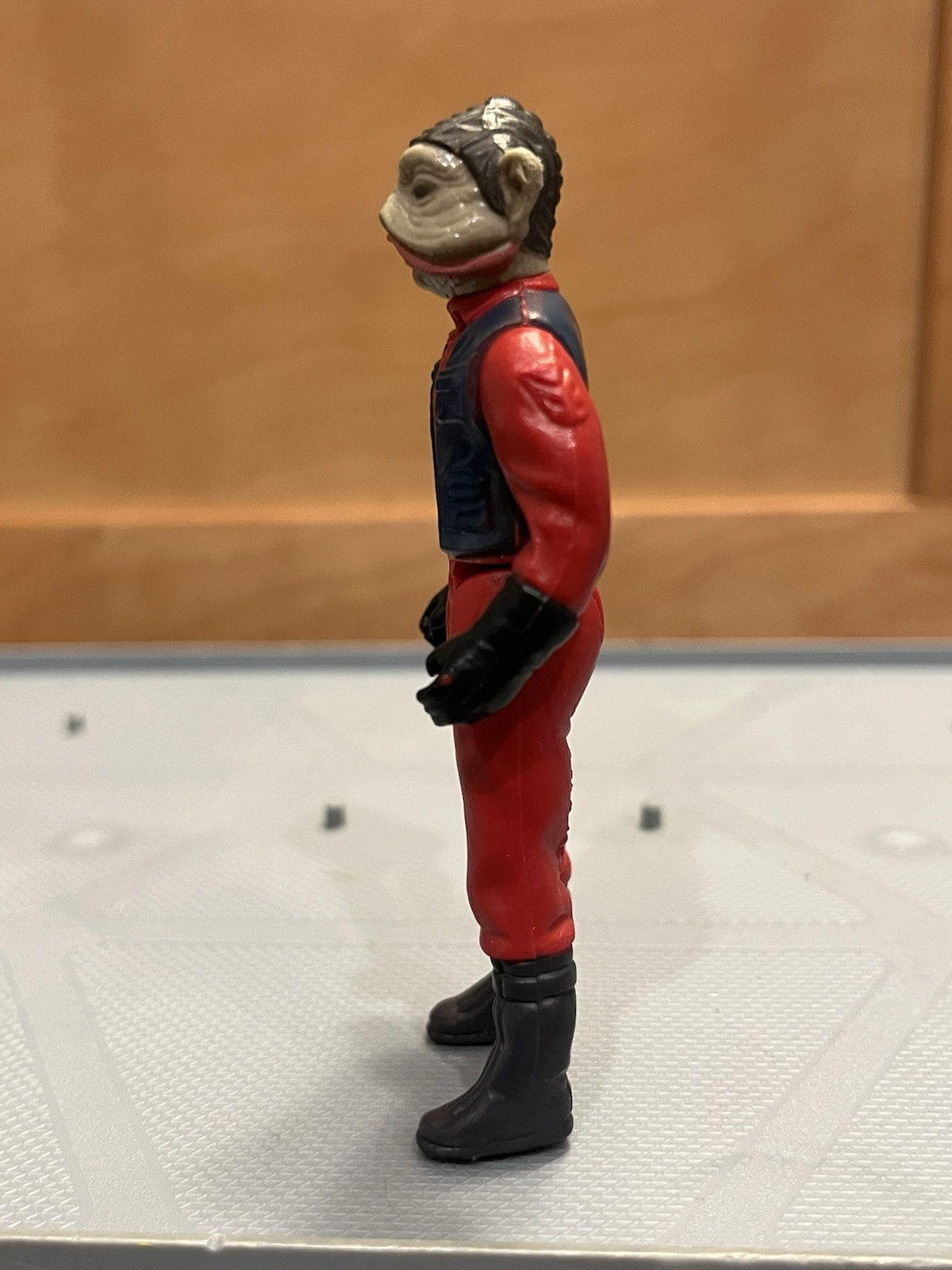 Nien Nunb sold