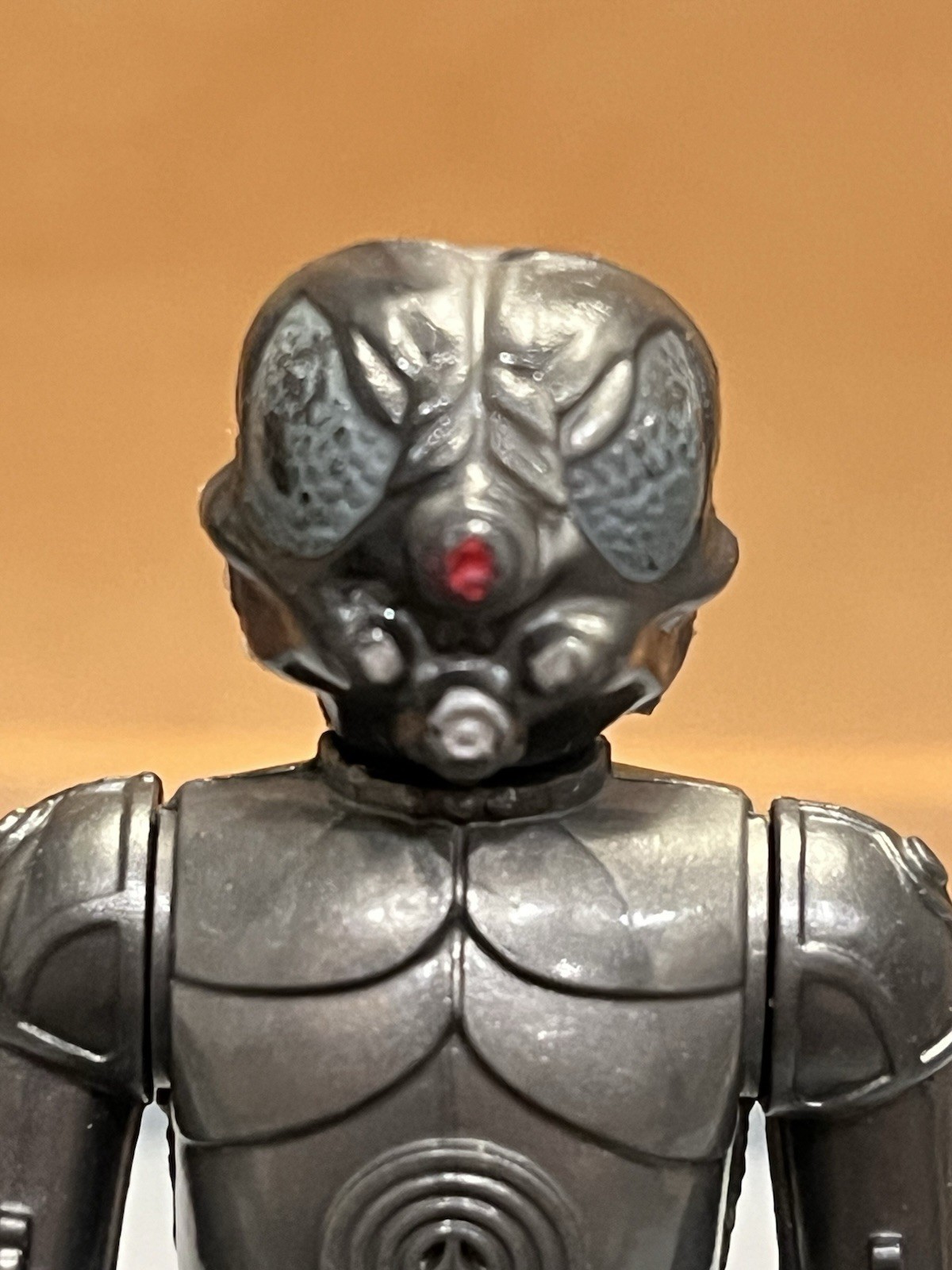 Zuckuss sold