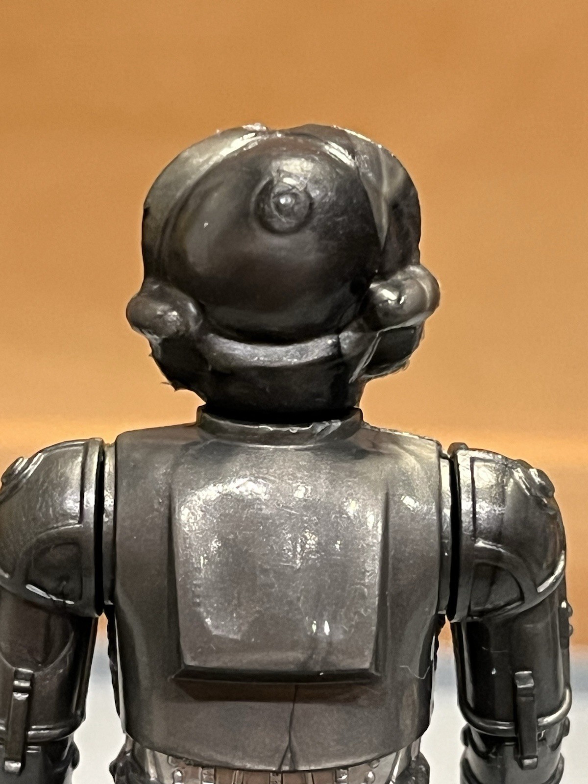 Zuckuss sold
