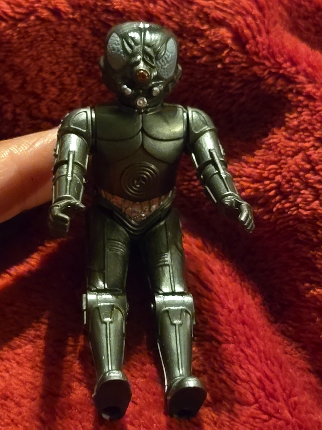 Zuckuss sold