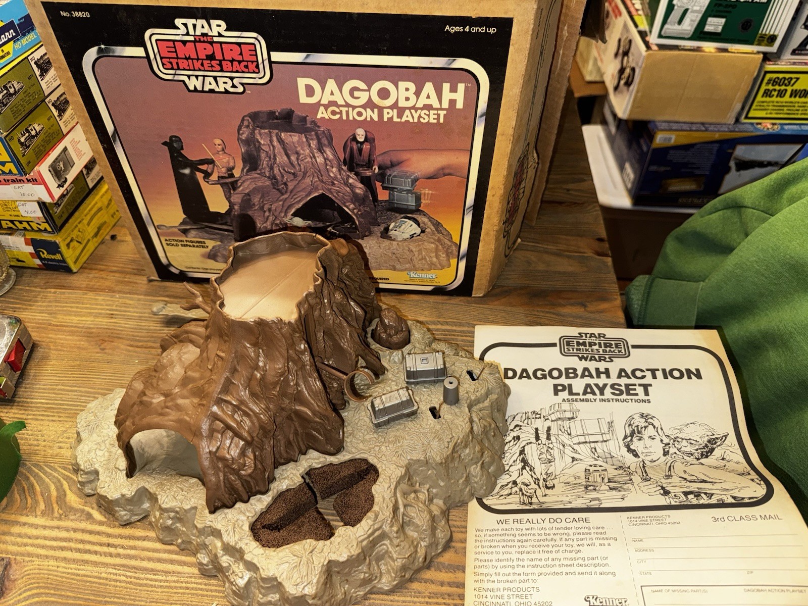Dagobah Action Playset sold