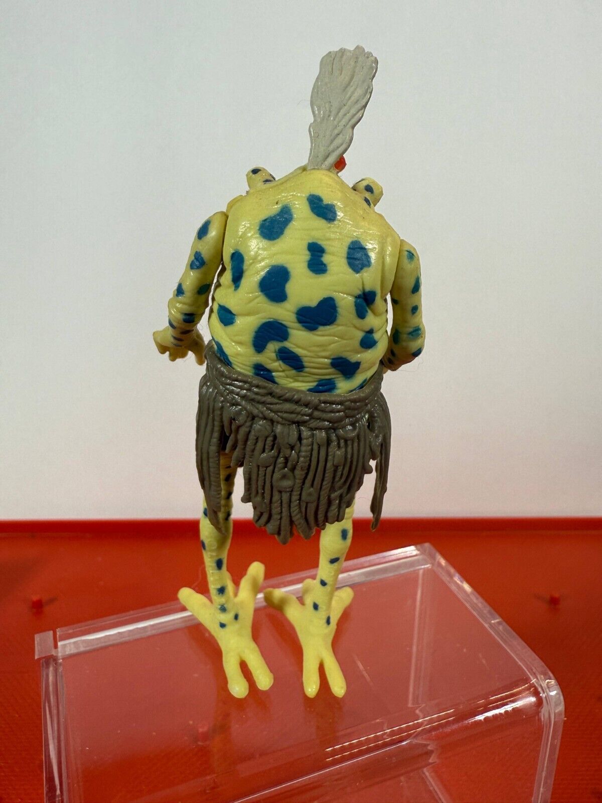 Sy Snootles sold
