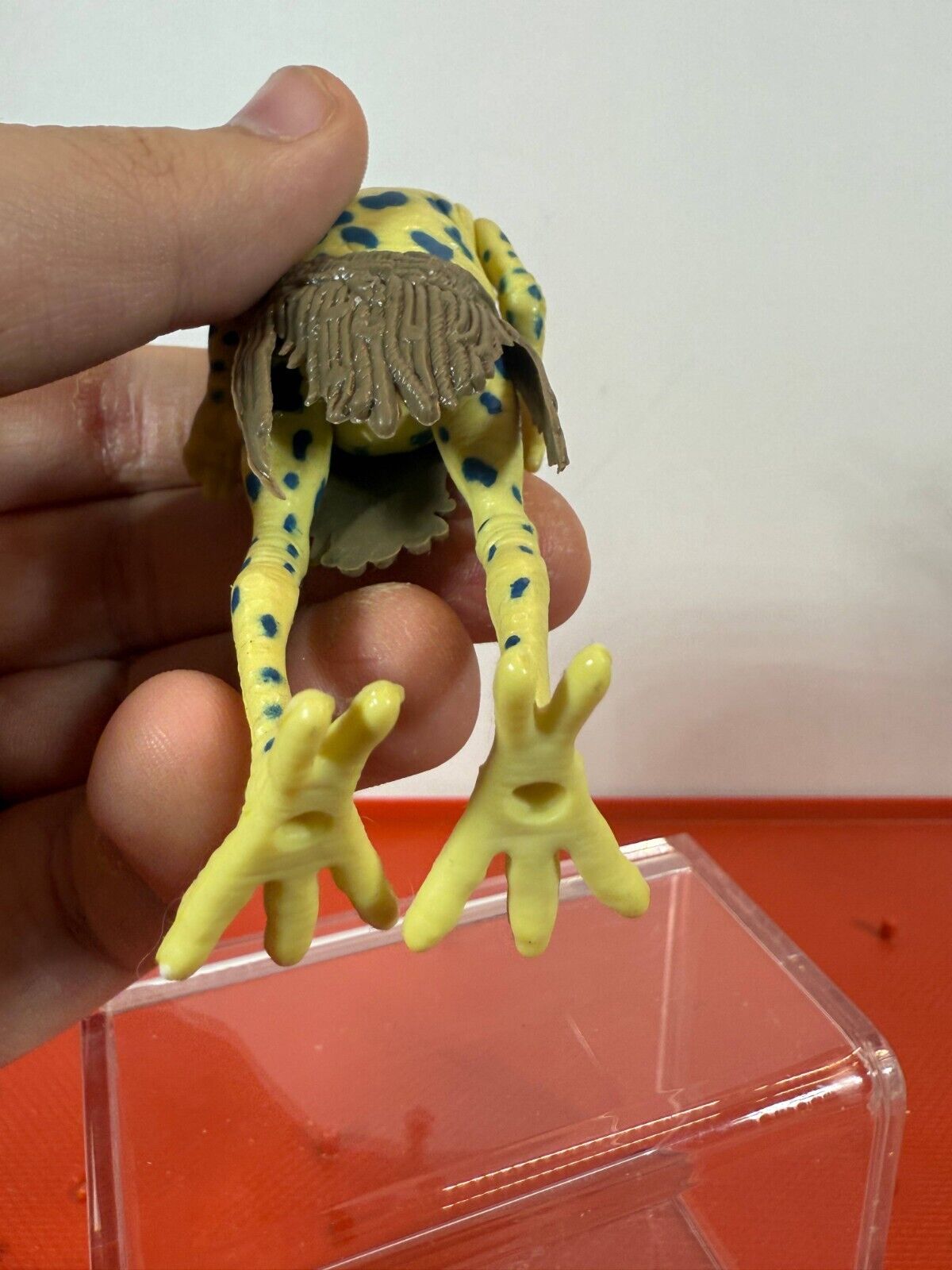Sy Snootles sold