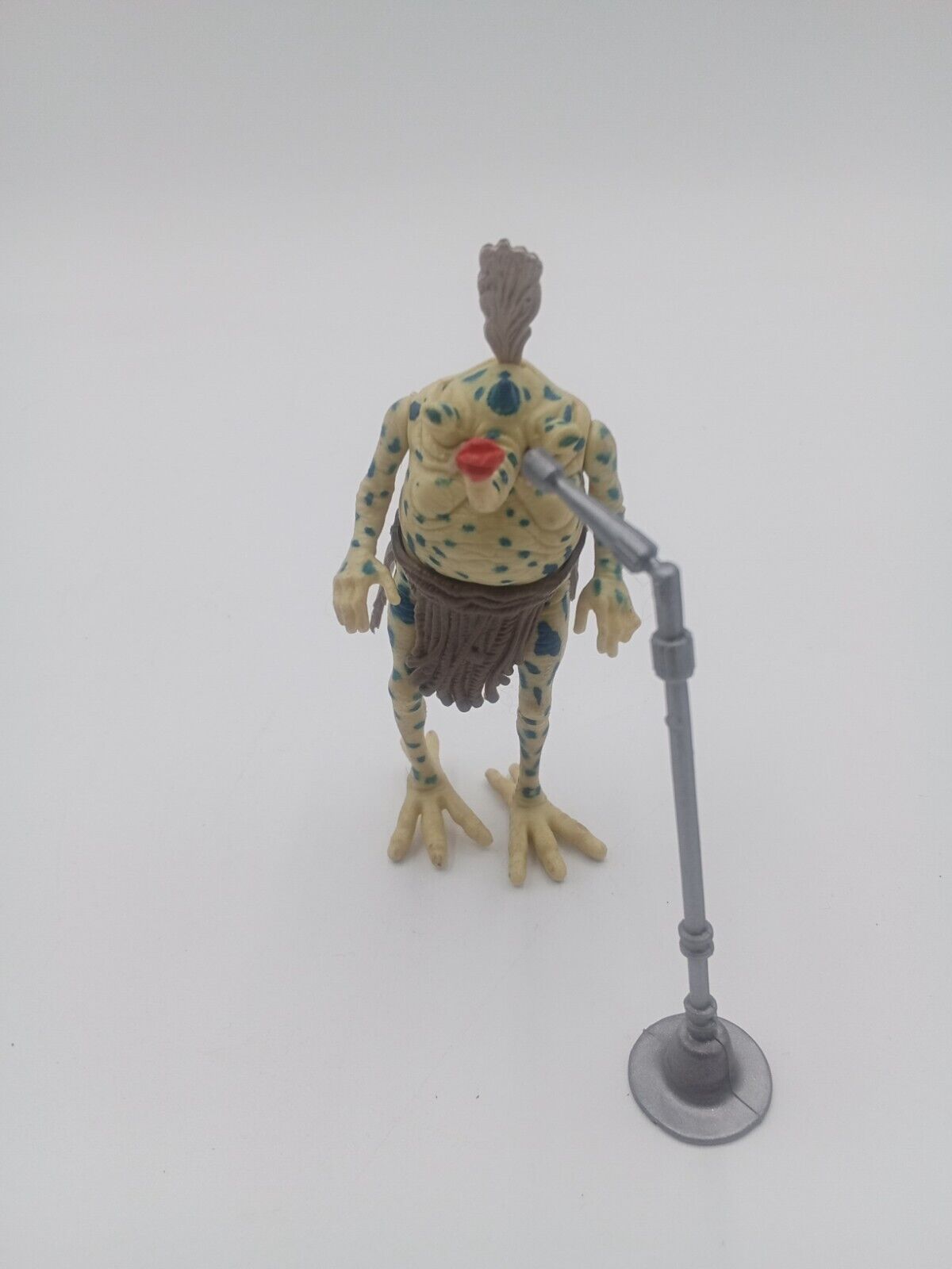 Sy Snootles sold