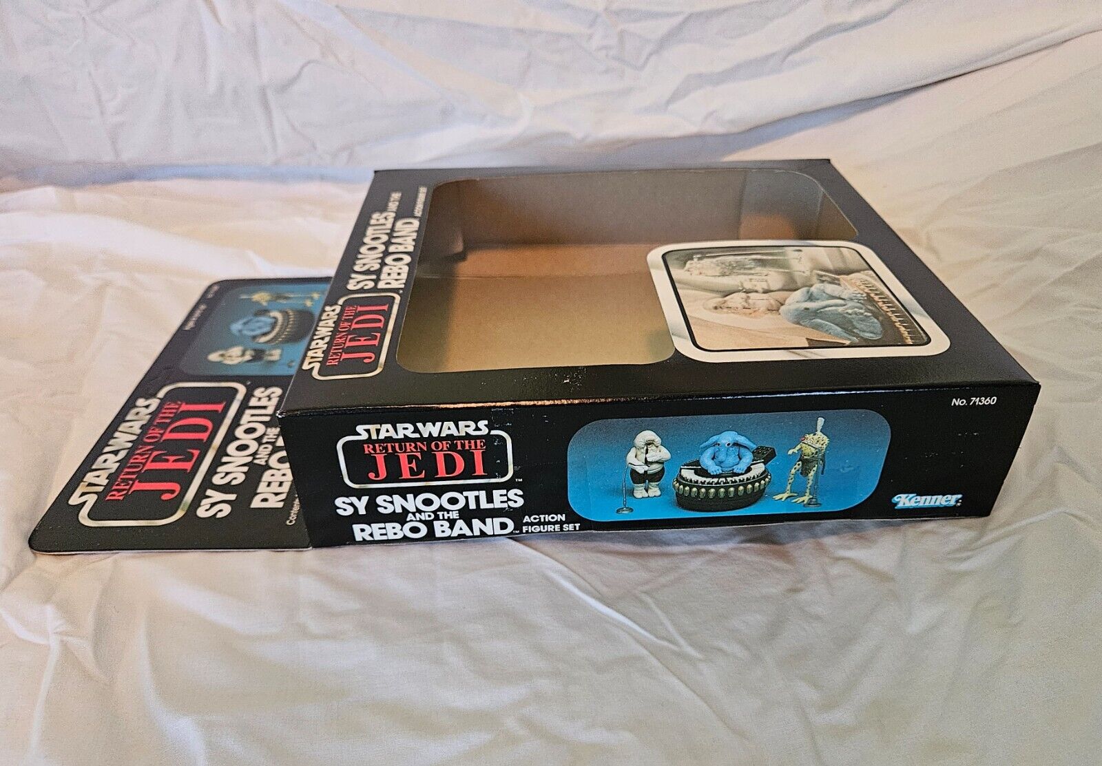 Sy Snootles & The Rebo Band sold