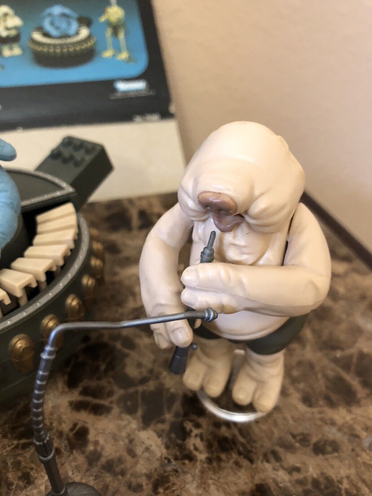 Sy Snootles & The Rebo Band sold