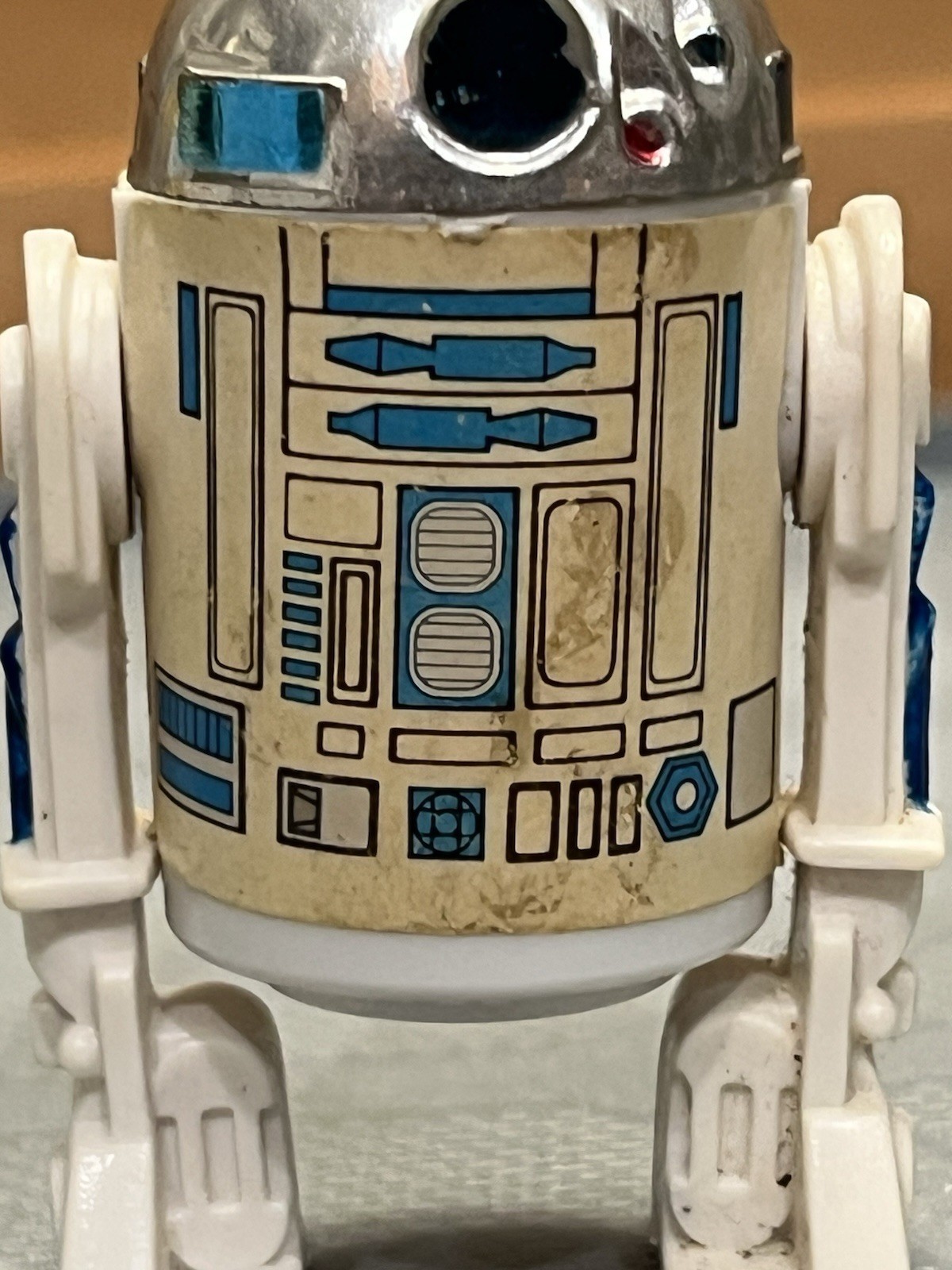 R2-D2 (Artoo-Detoo) (with Sensorscope) sold