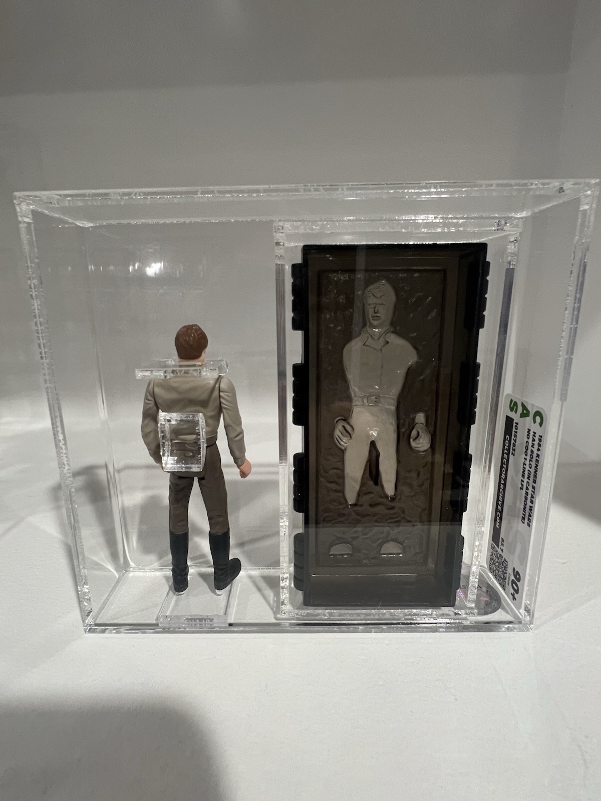 Han Solo (In Carbonite Chamber) sold