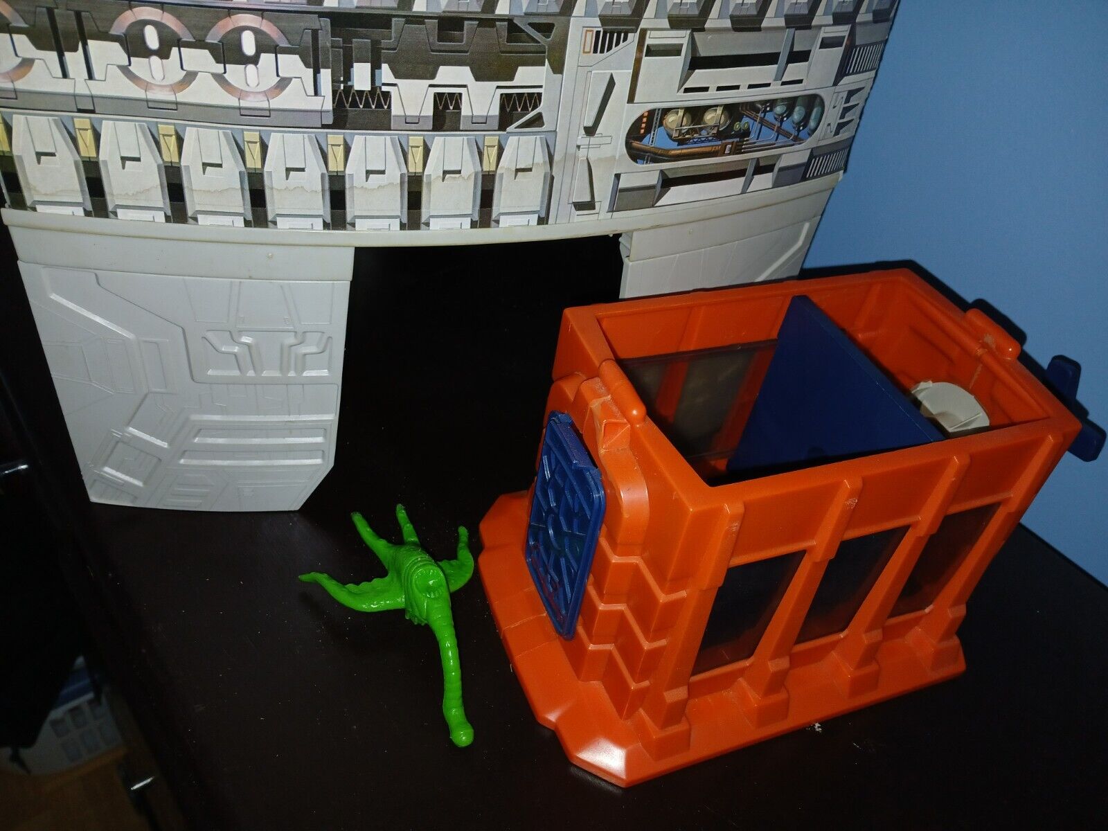 Death Star Space Station (Kenner) sold
