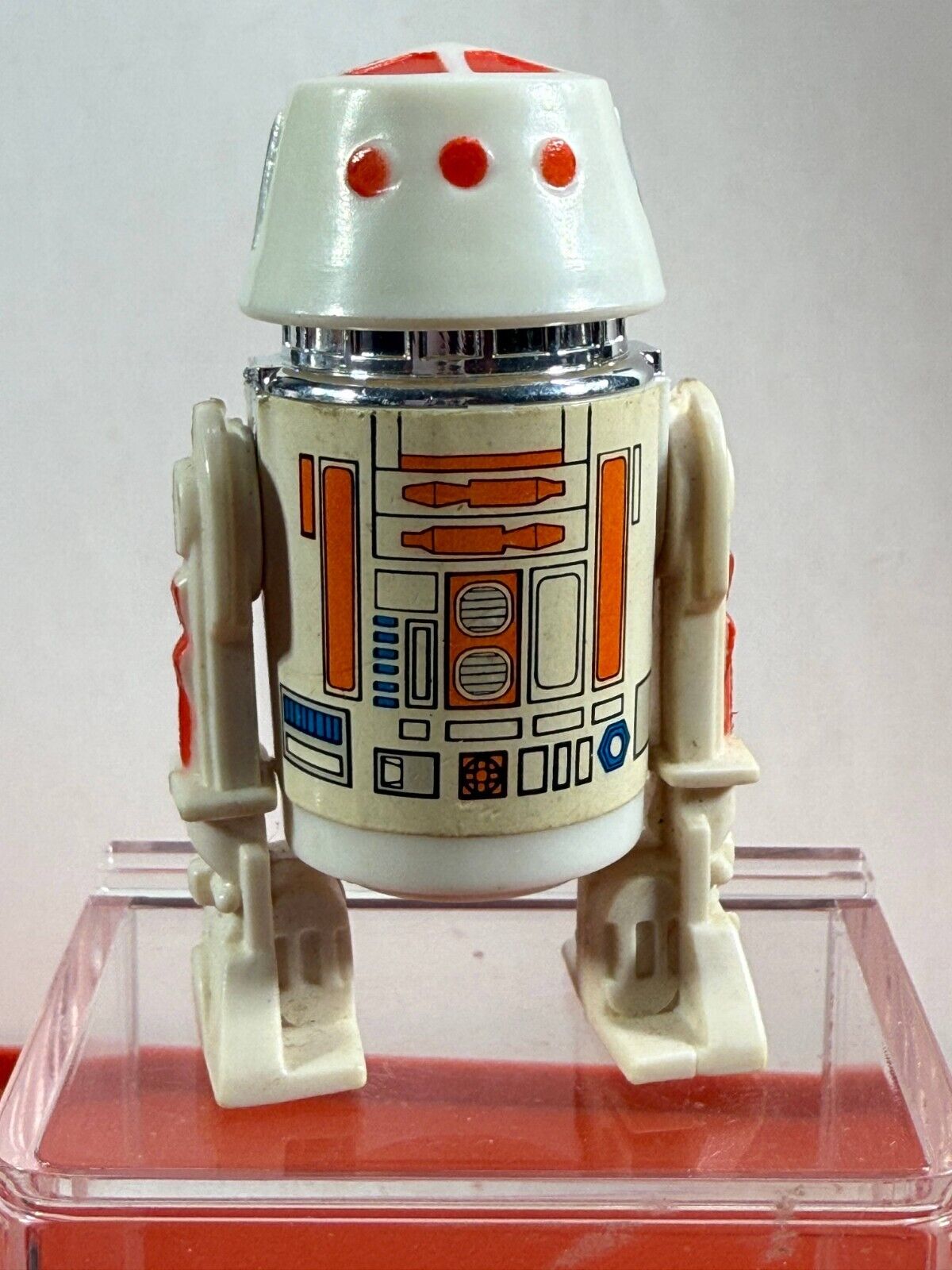 R5-D4 (Arfive-Defour) sold