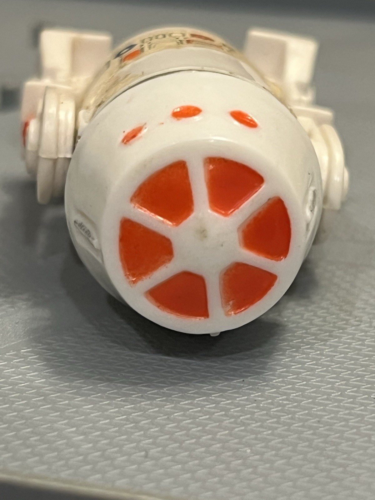 R5-D4 (Arfive-Defour) sold