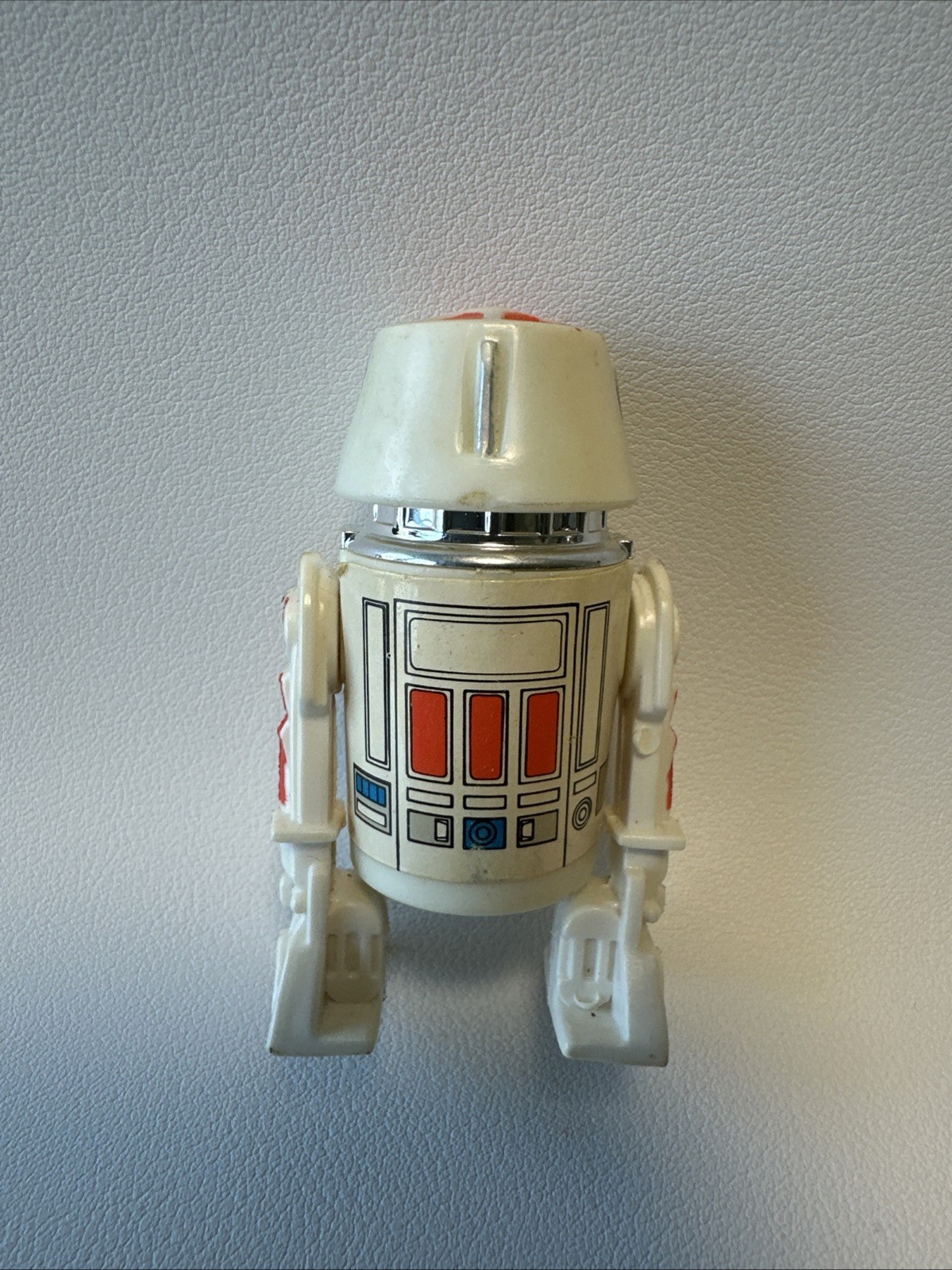 R5-D4 (Arfive-Defour) sold