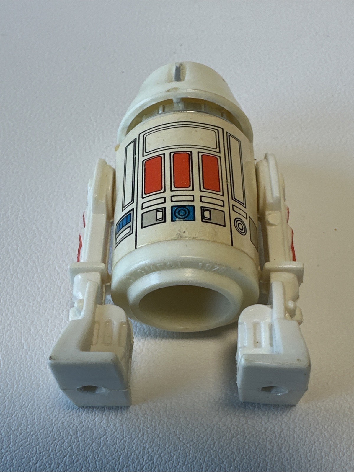 R5-D4 (Arfive-Defour) sold