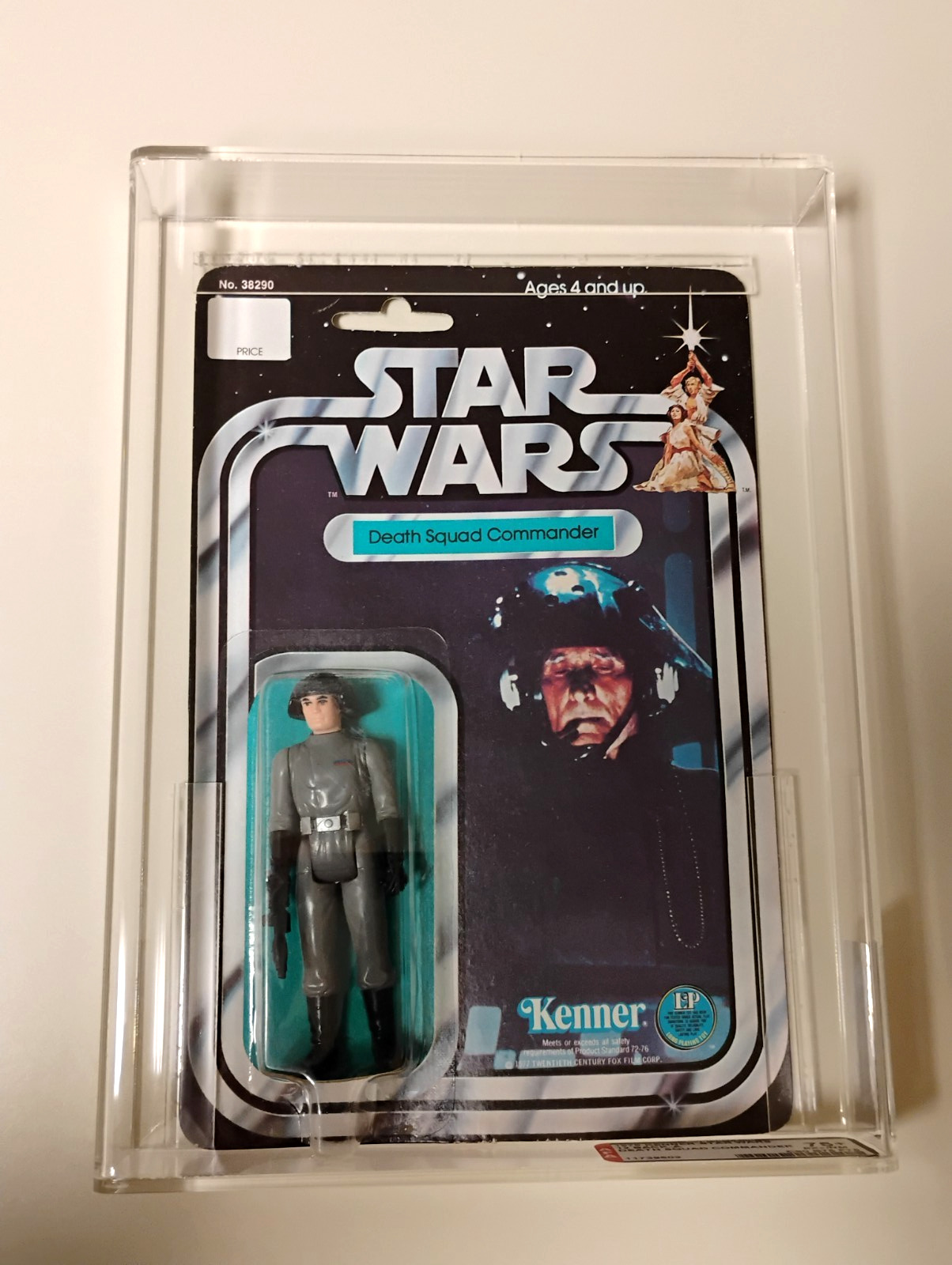 Death Squad Commander (Star Destroyer Commander) sold