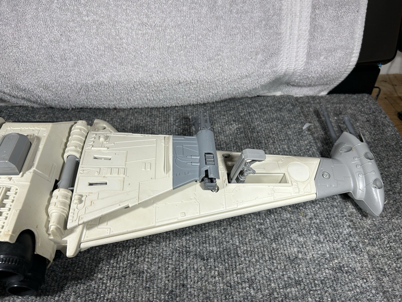 B-Wing Fighter sold