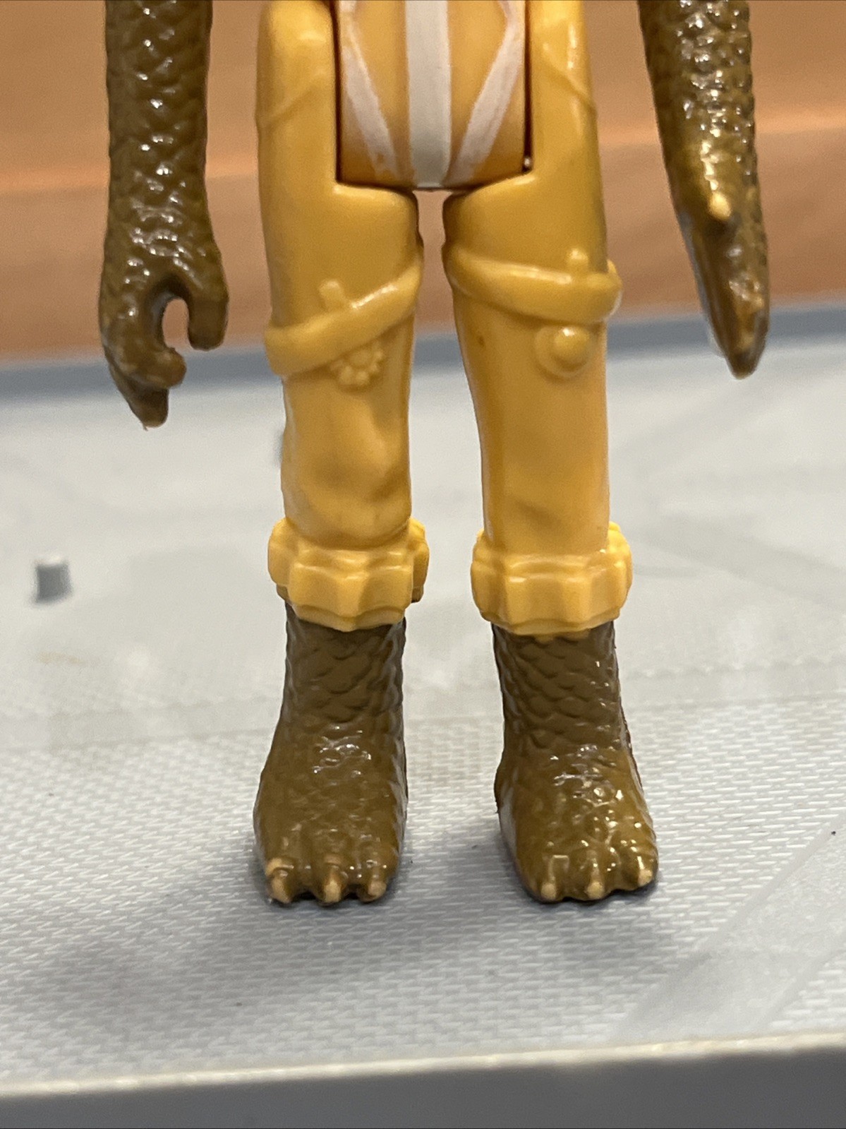 Bossk (Bounty Hunter) sold