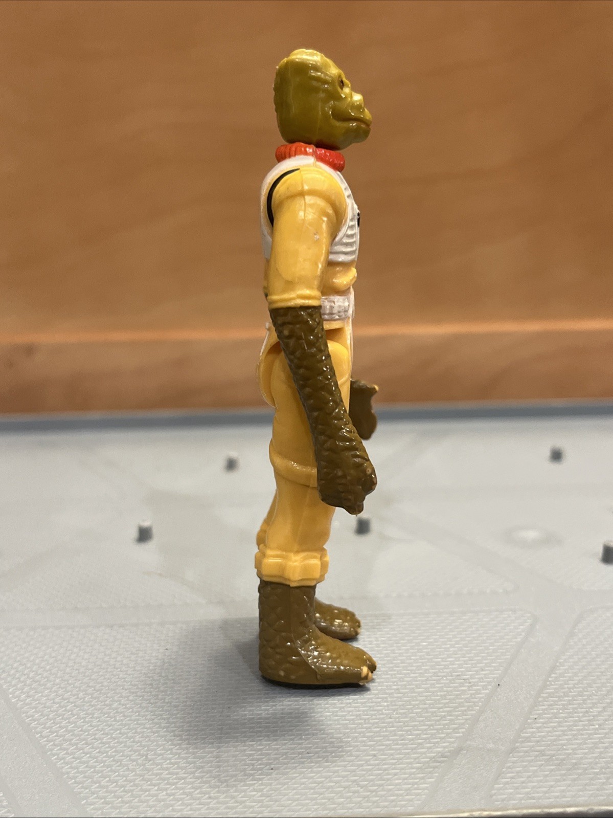 Bossk (Bounty Hunter) sold