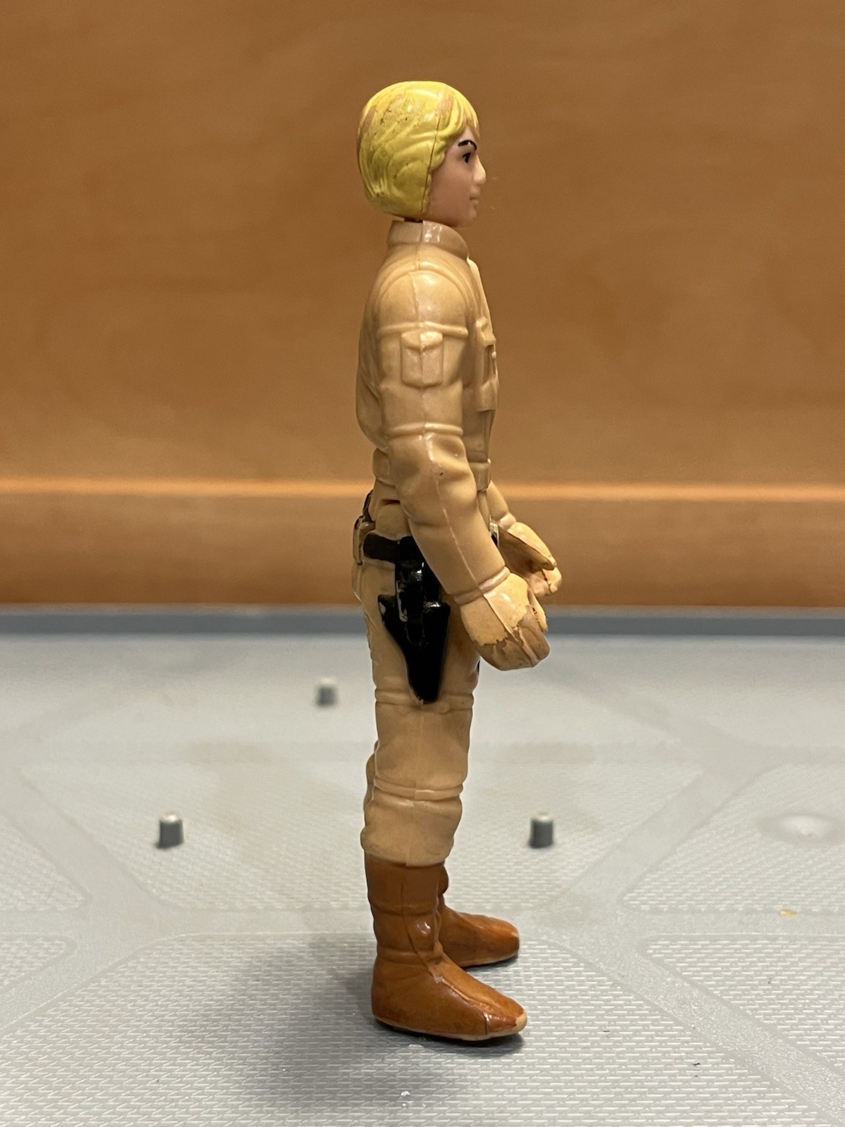 Luke Skywalker (Bespin Fatigues) sold