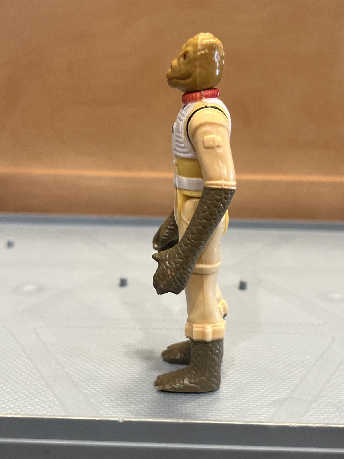 Bossk (Bounty Hunter) sold
