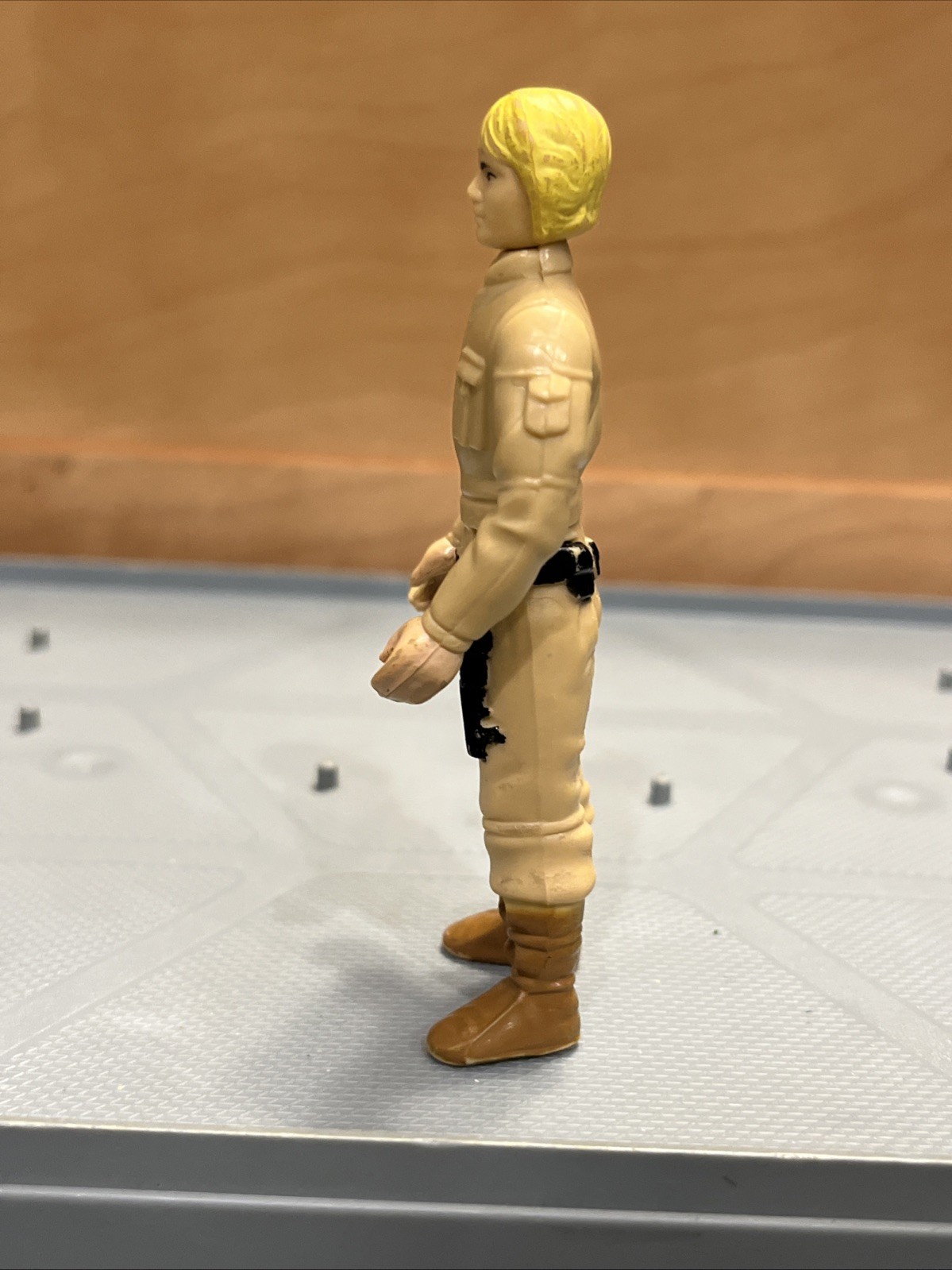 Luke Skywalker (Bespin Fatigues) sold