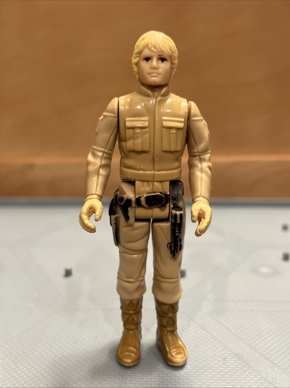 Luke Skywalker (Bespin Fatigues) sold