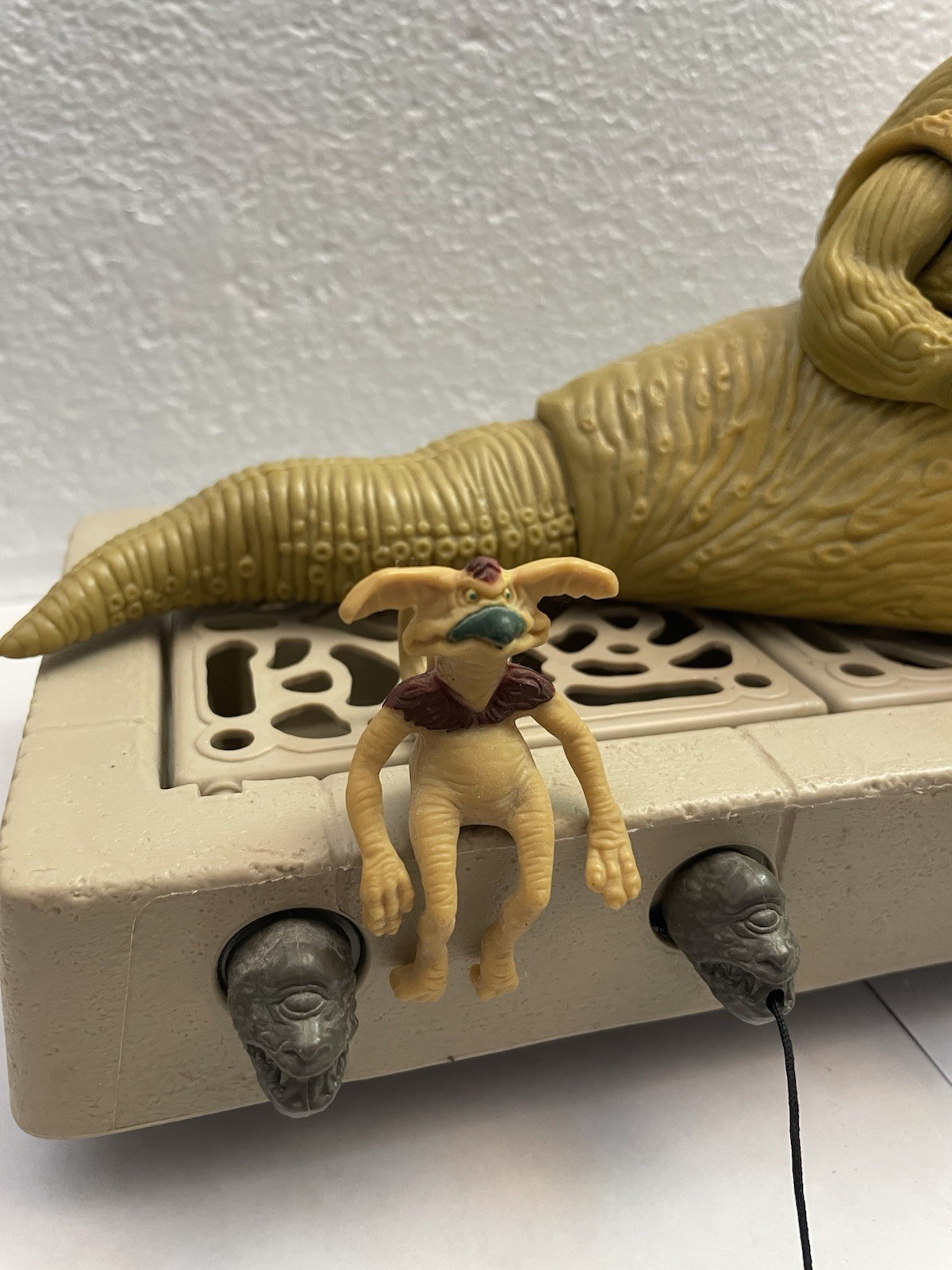 Jabba the Hutt Action Playset sold