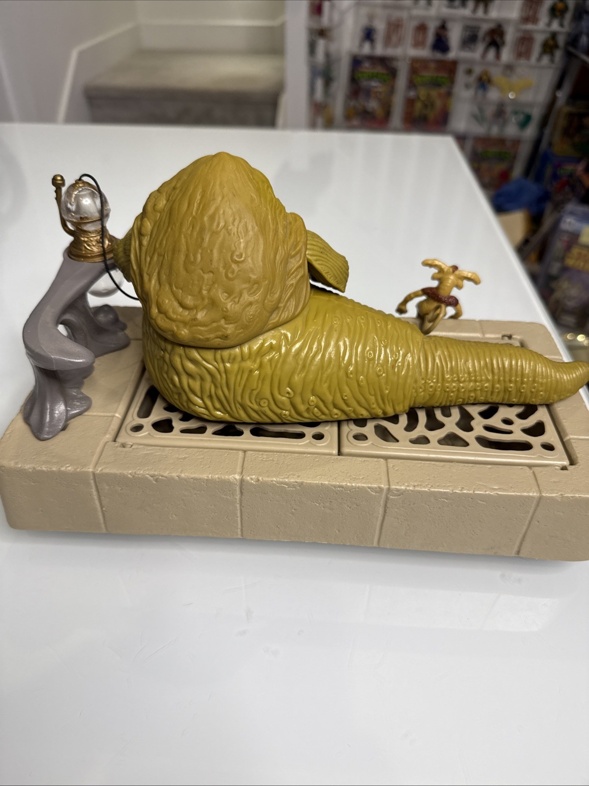 Jabba the Hutt Action Playset sold