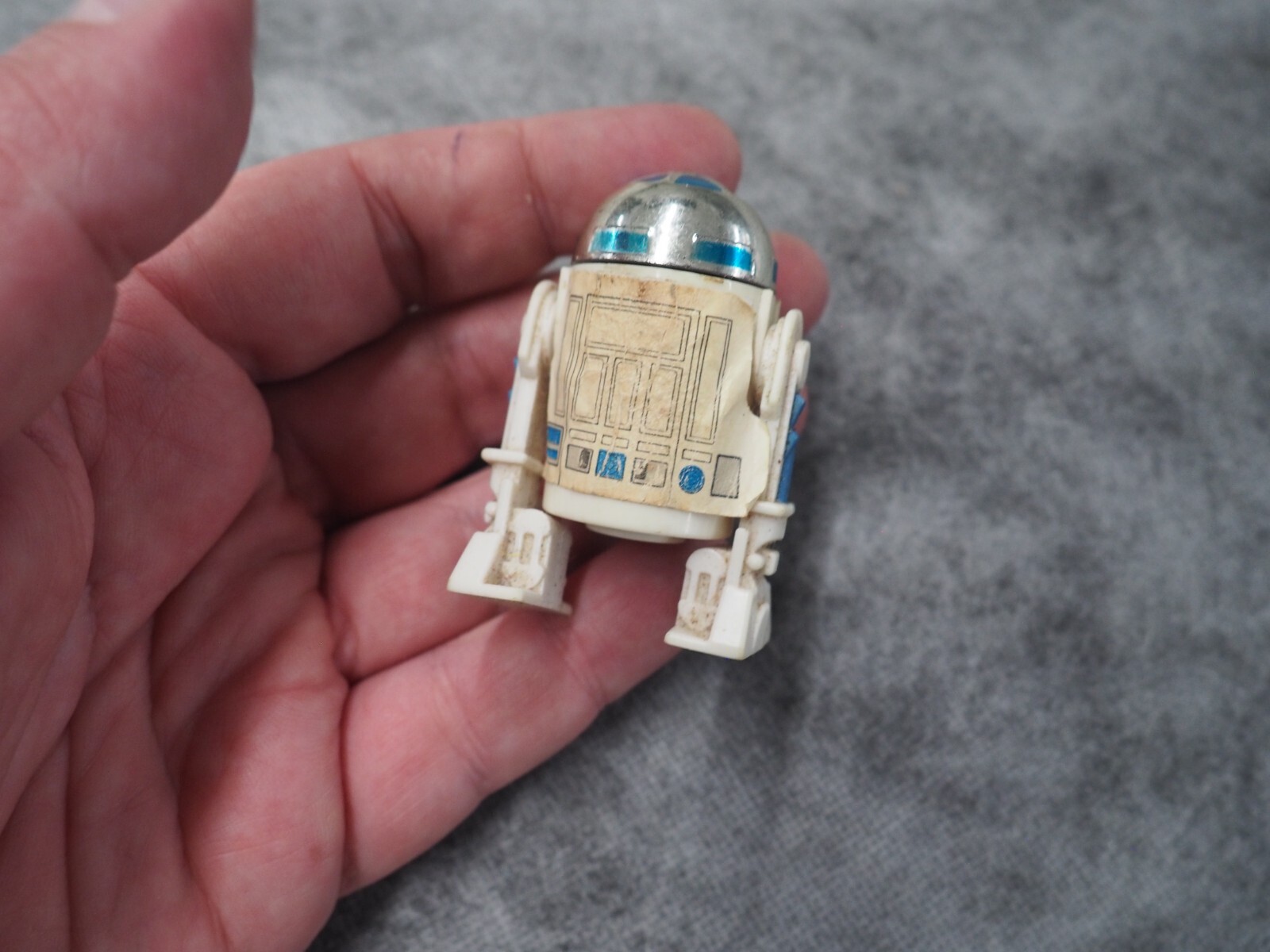 R2-D2 (Artoo-Detoo) with pop-up Lightsaber sold