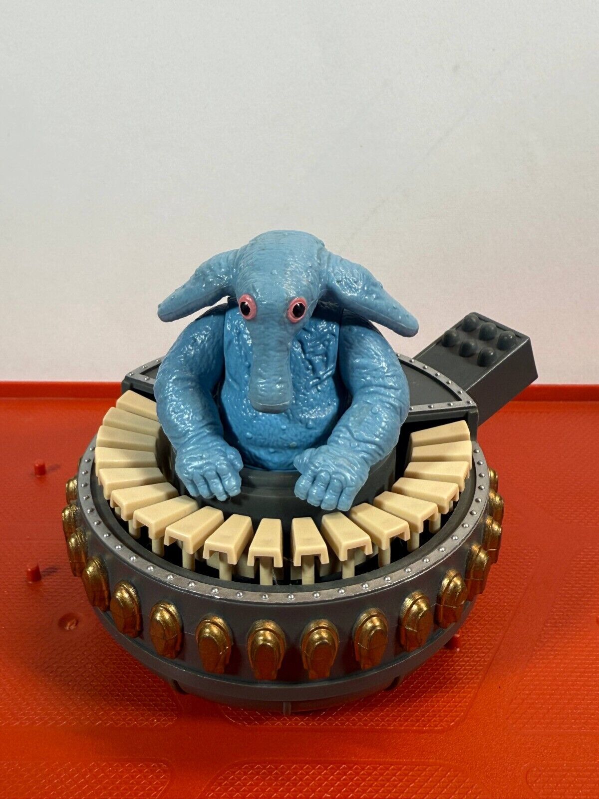 Max Rebo sold