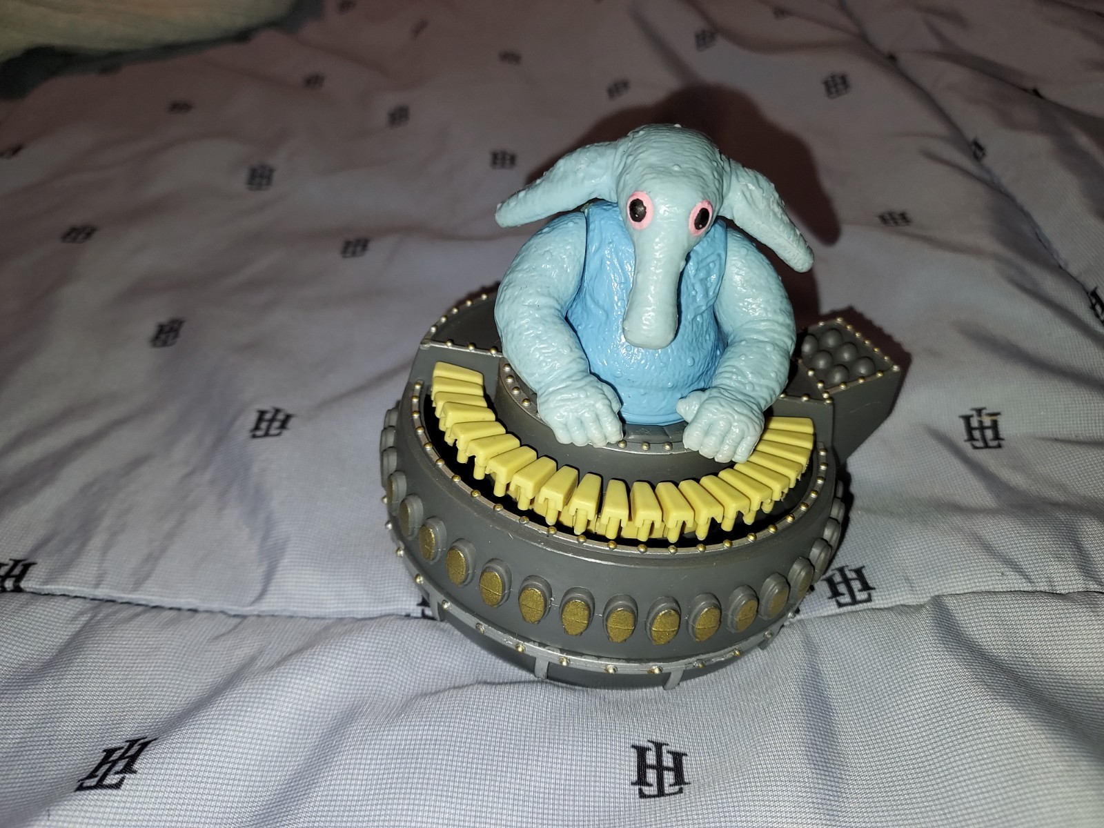 Max Rebo sold
