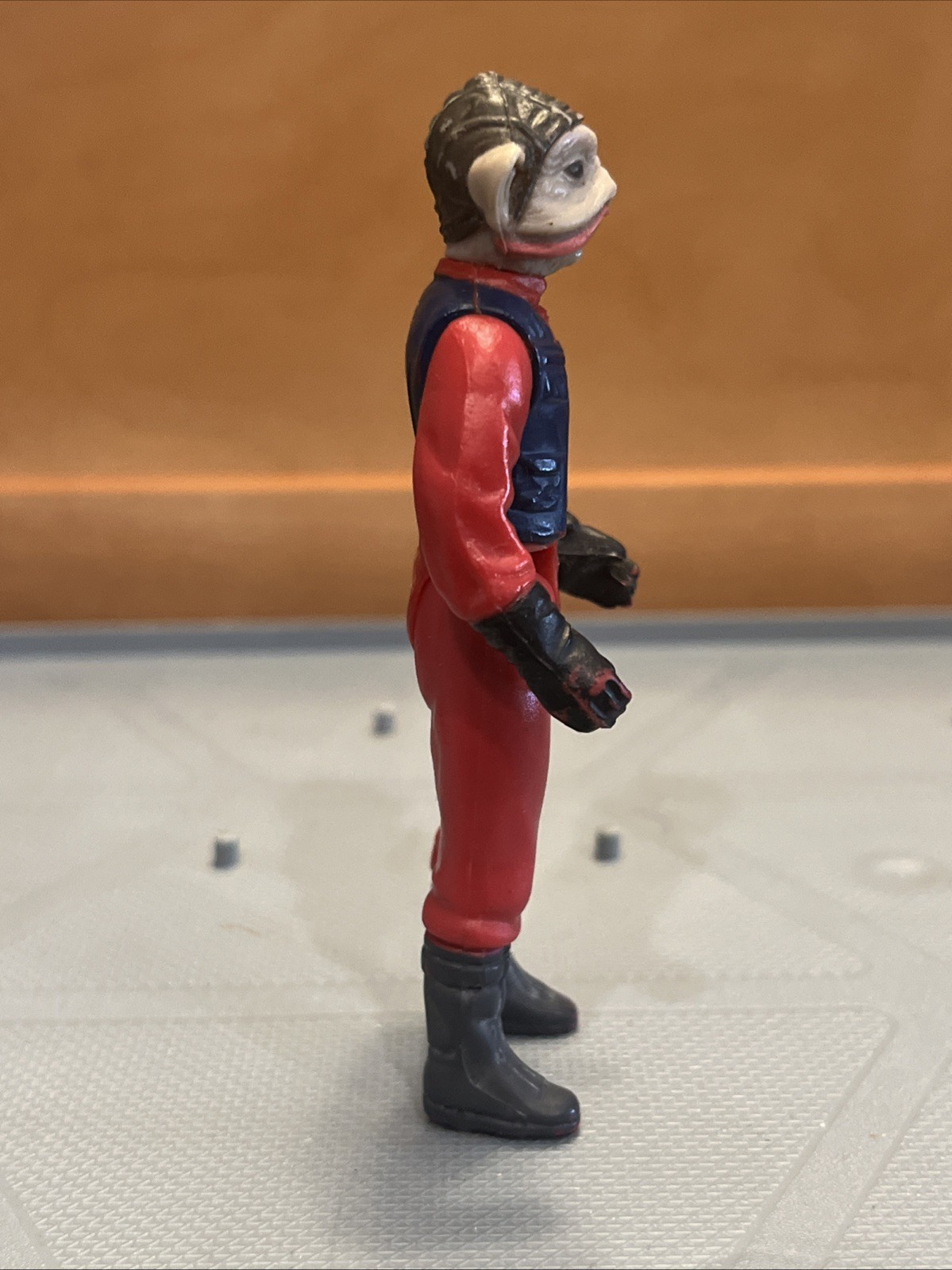Nien Nunb sold